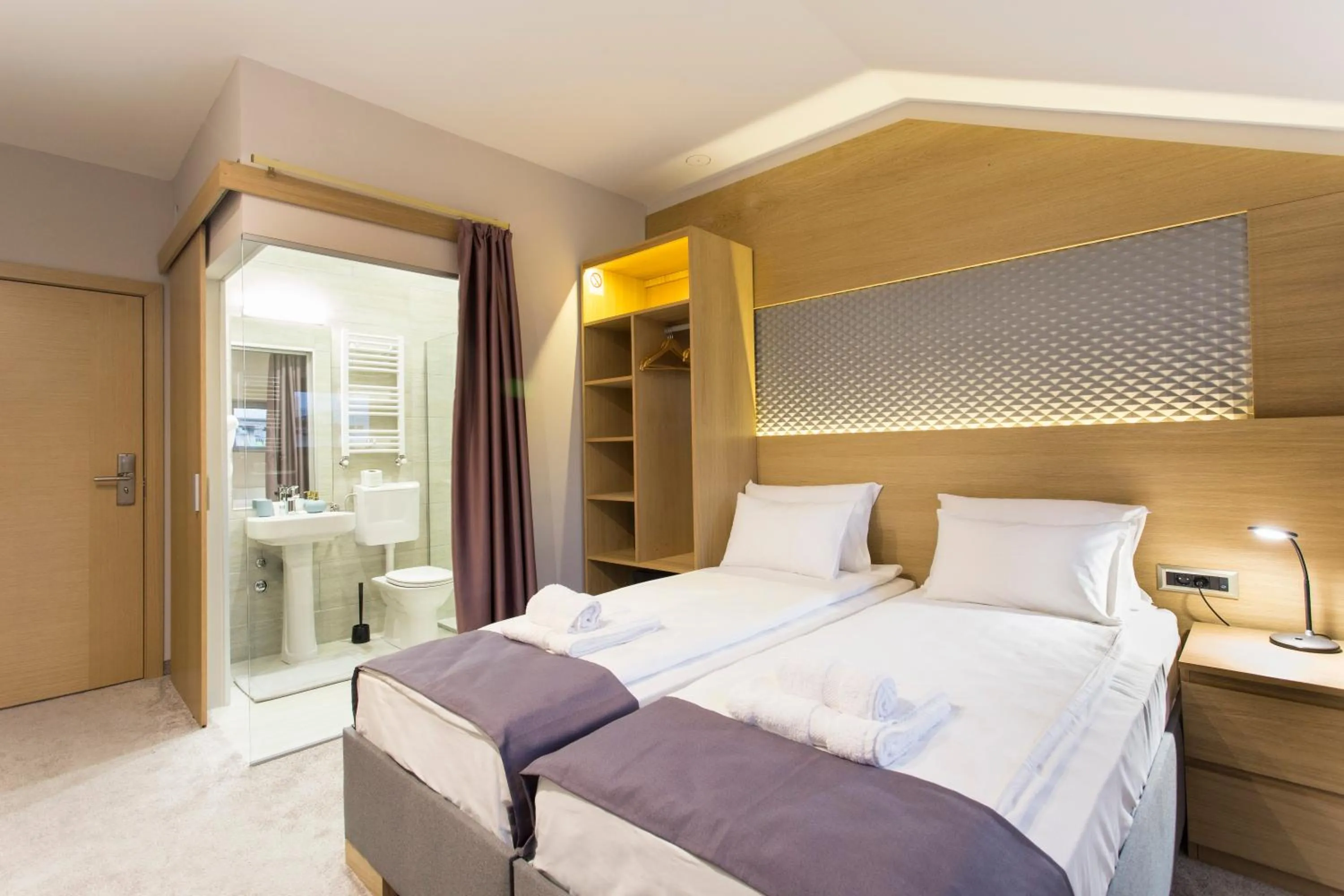 Property building, Bed in Prince Rooftop