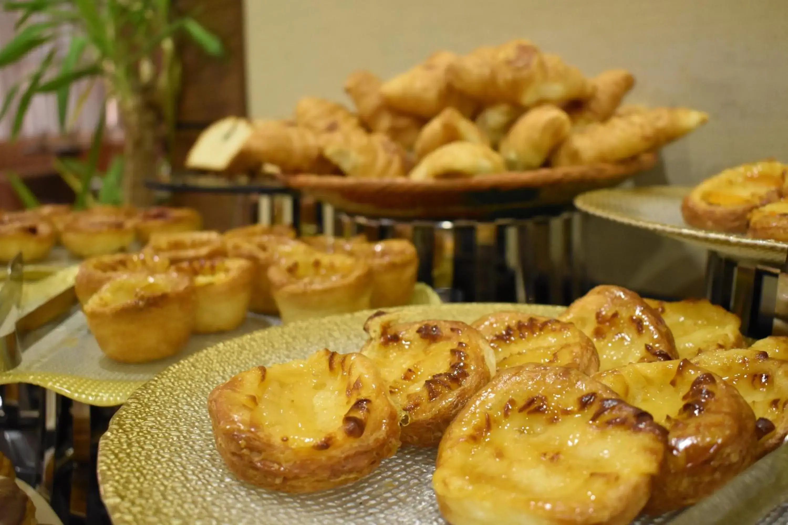 Breakfast in Cloud City Hotel Breakfast in Cloud City Hotel