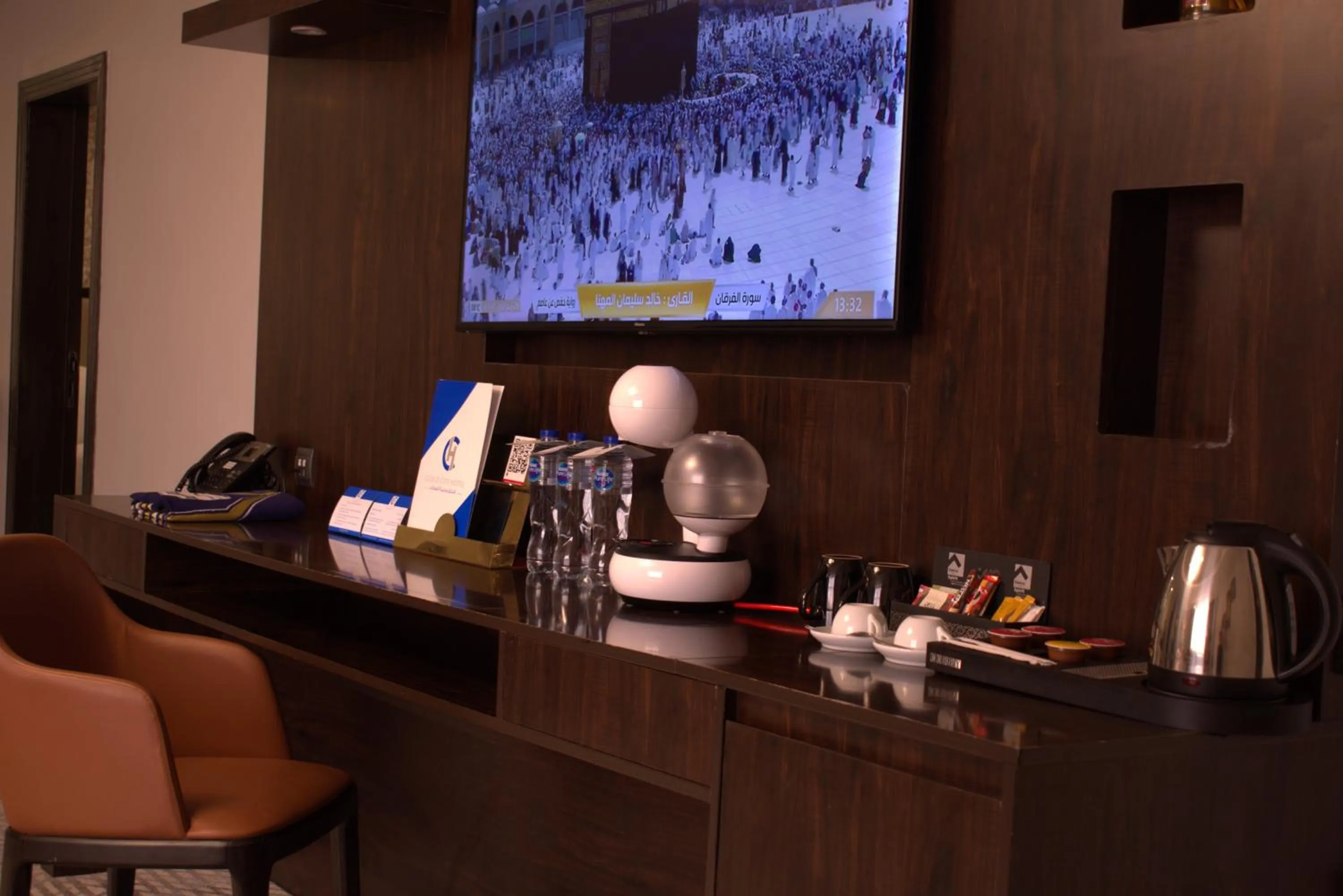 TV and multimedia in Cloud City Hotel