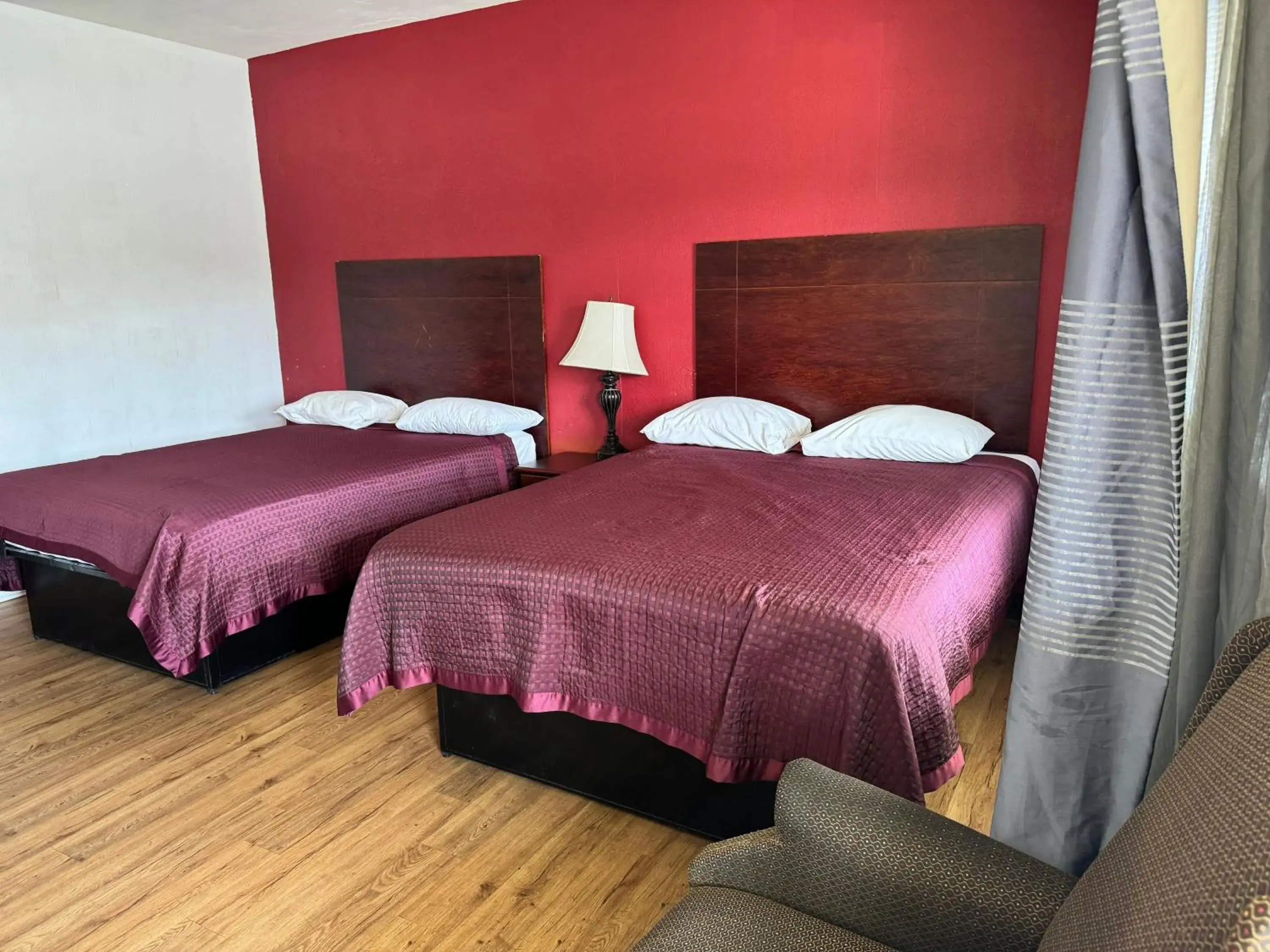 Bedroom, Bed in Travel Inn By OYO Danville US-29 Bedroom, Bed in Travel Inn By OYO Danville US-29