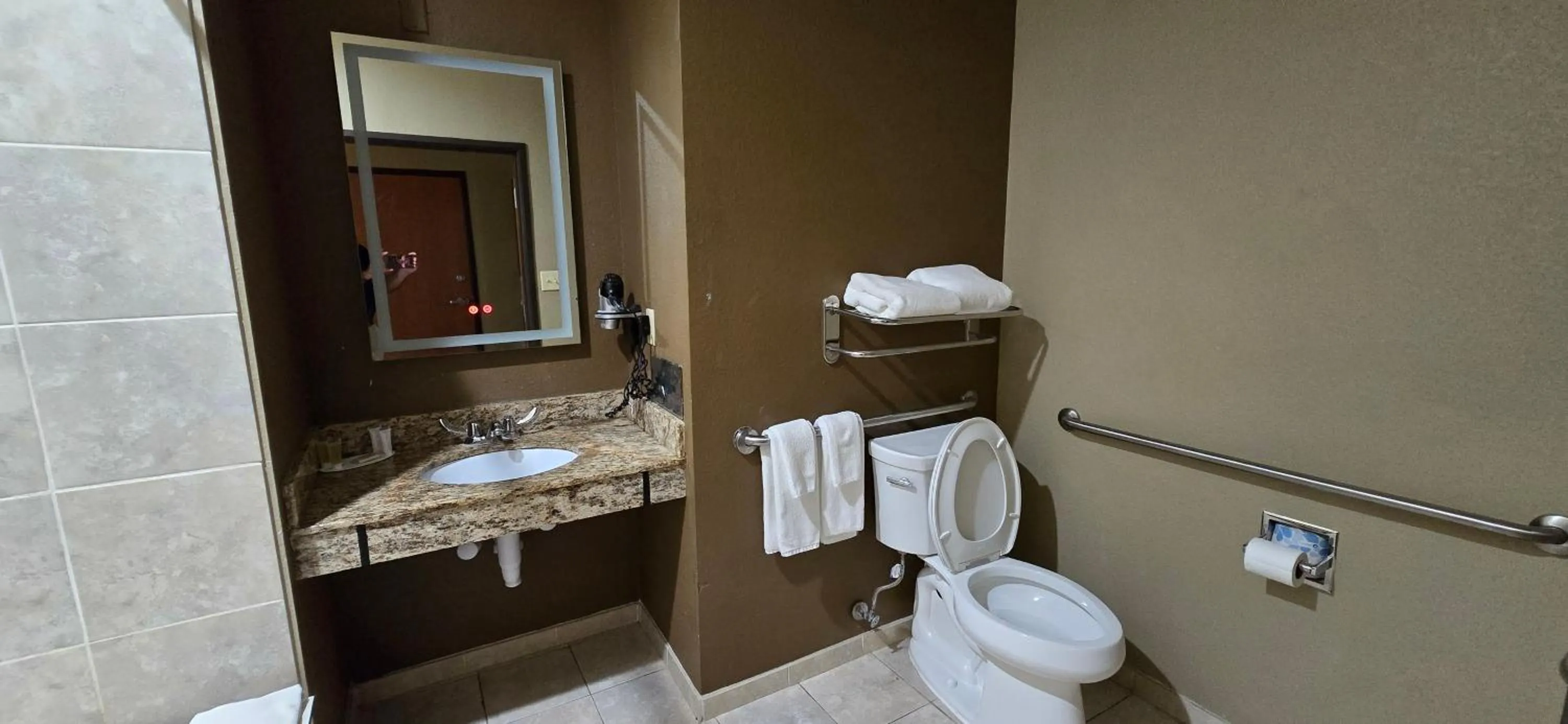 Microtel Inn & Suites Pleasanton