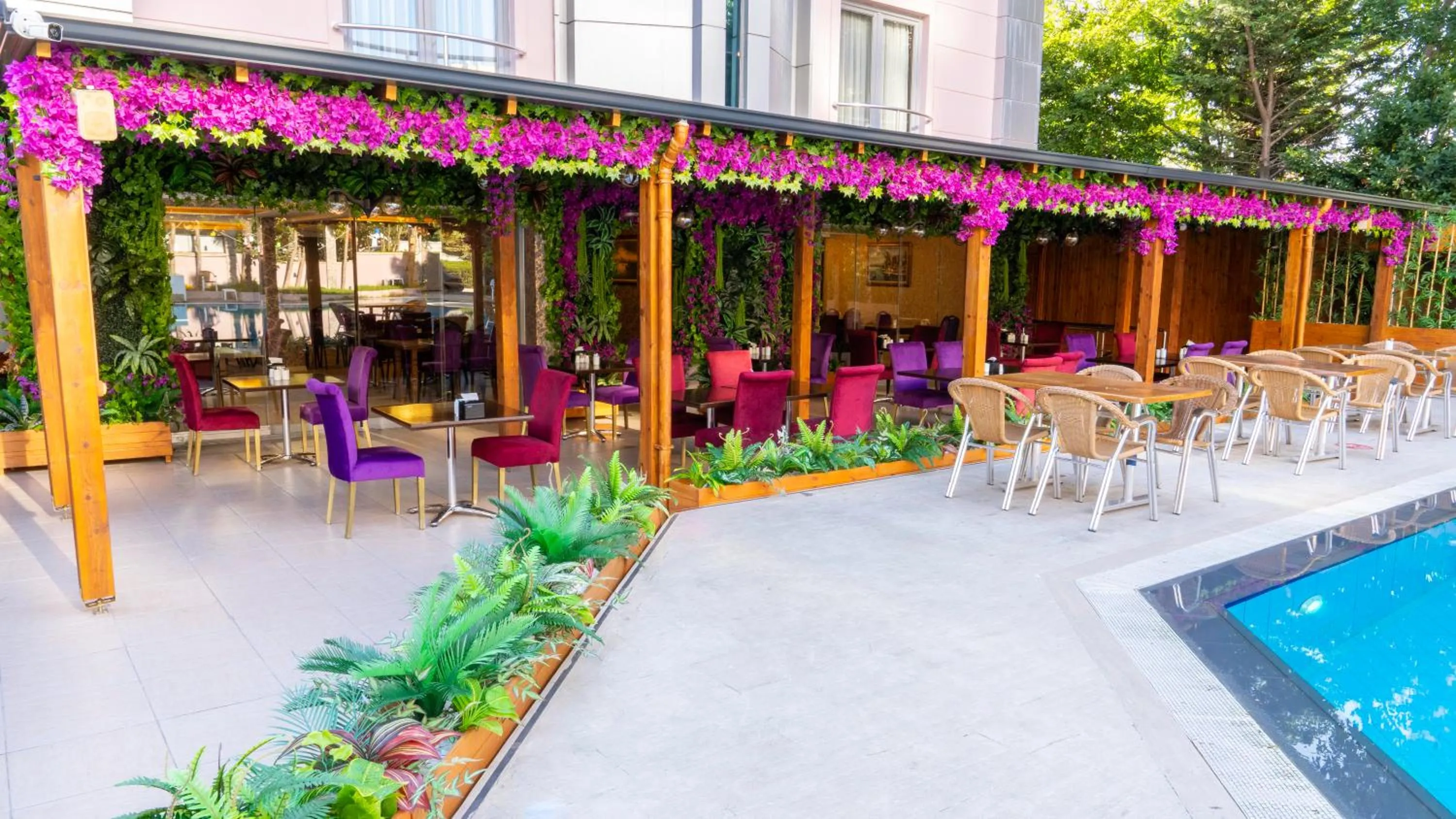 Property building in Gardan Hotel