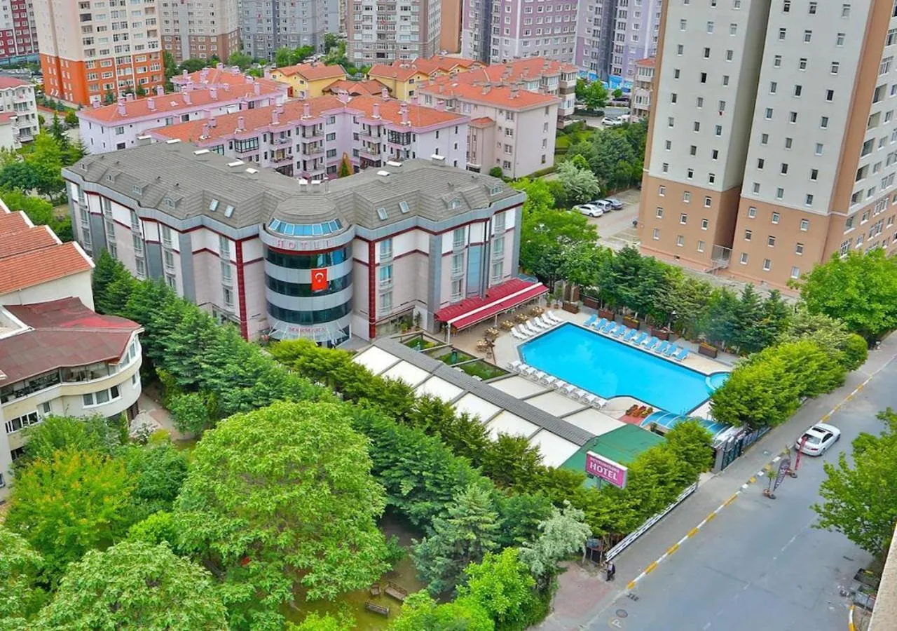 Property building in Gardan Hotel