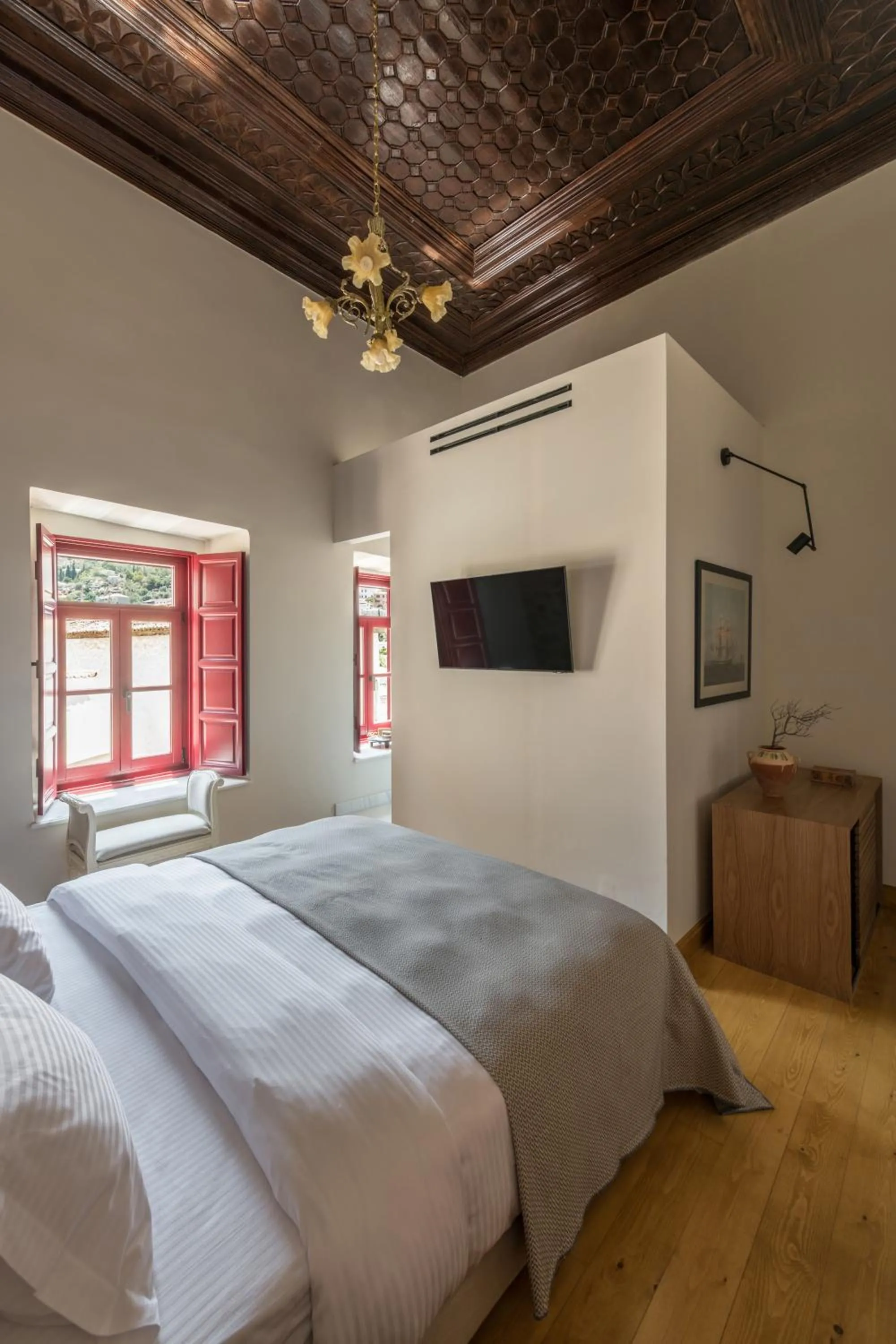 FOS Hydra residence