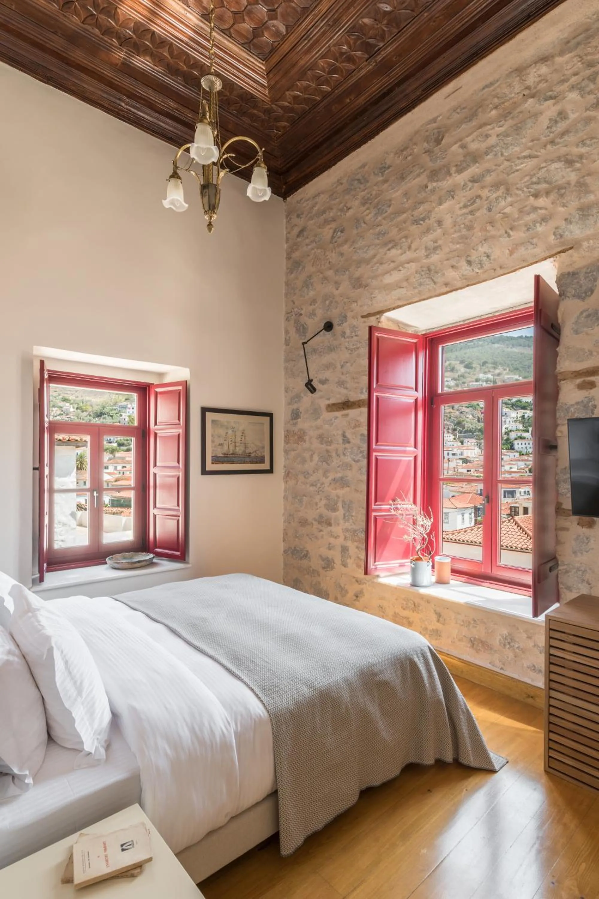 FOS Hydra residence