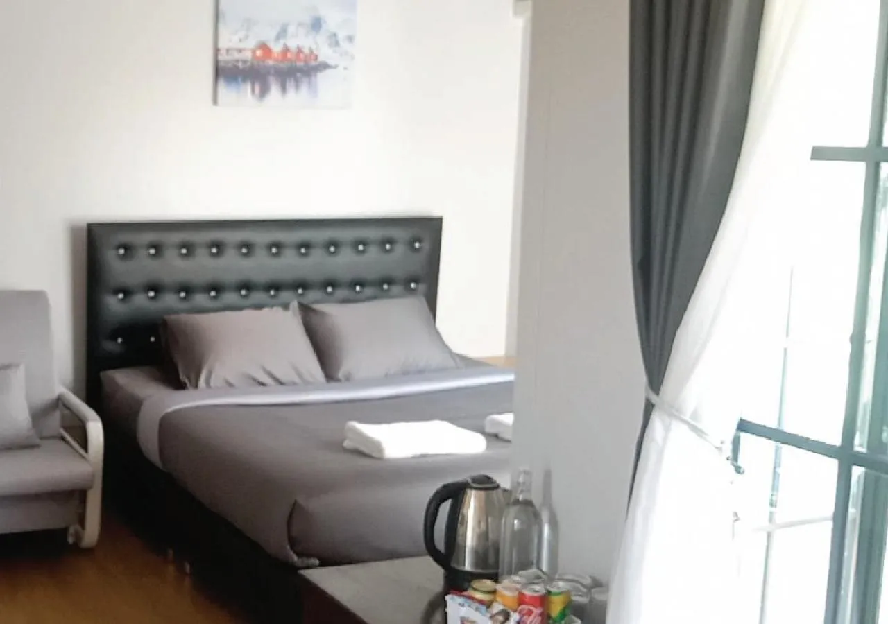 Bed in Hi Creek Resort