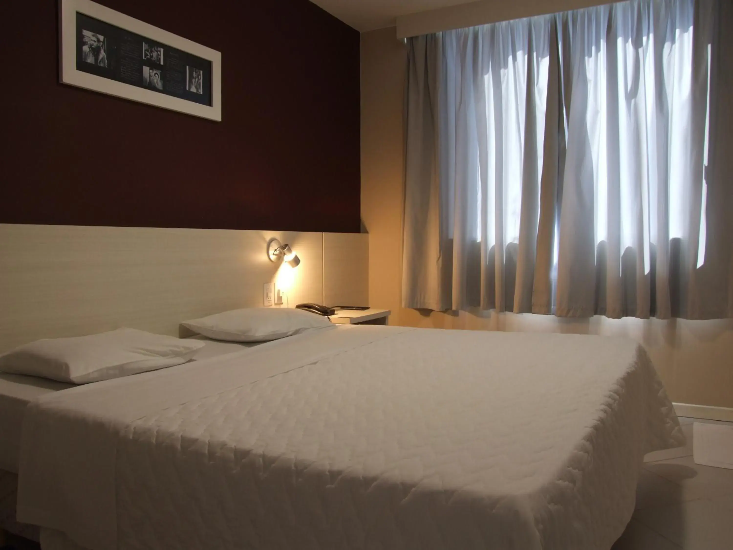 Bed in Hotel Emacite Flex Bed in Hotel Emacite Flex