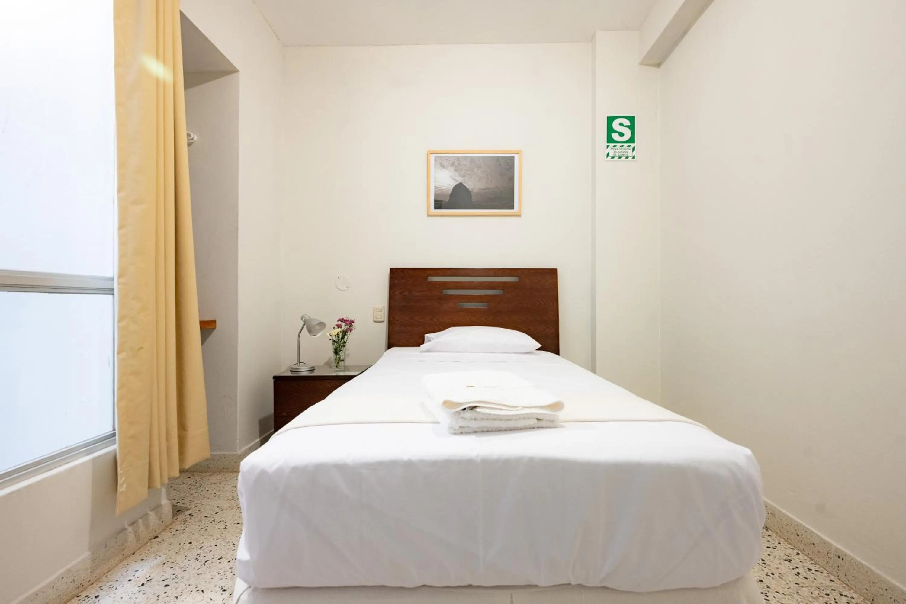 Photo of the whole room, Bed in Hotel Oro Negro