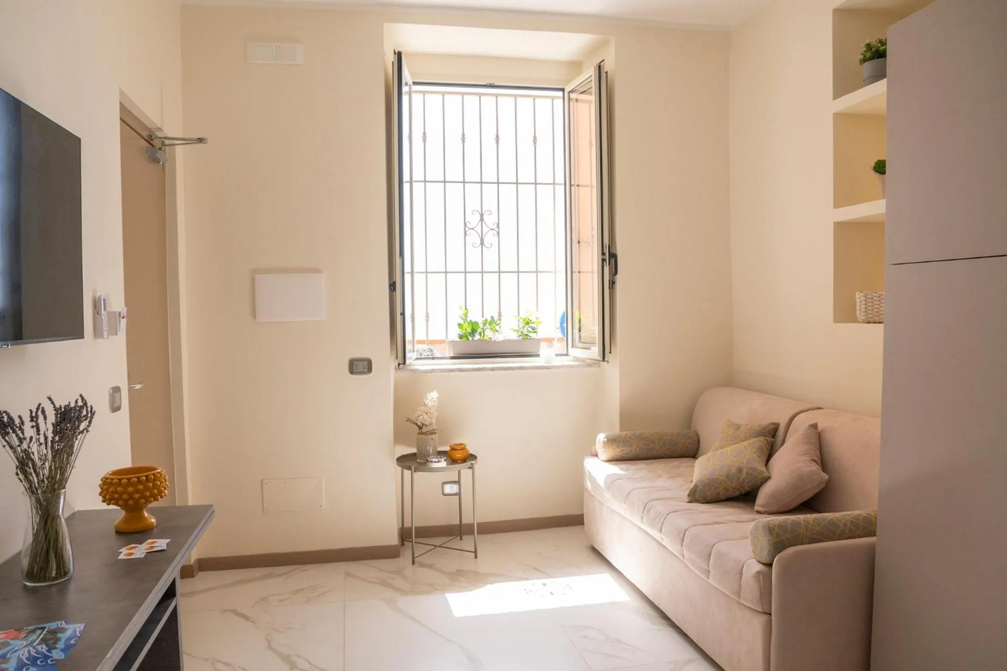 TV and multimedia, Seating Area in BelMa' Aparthotel and Rooms