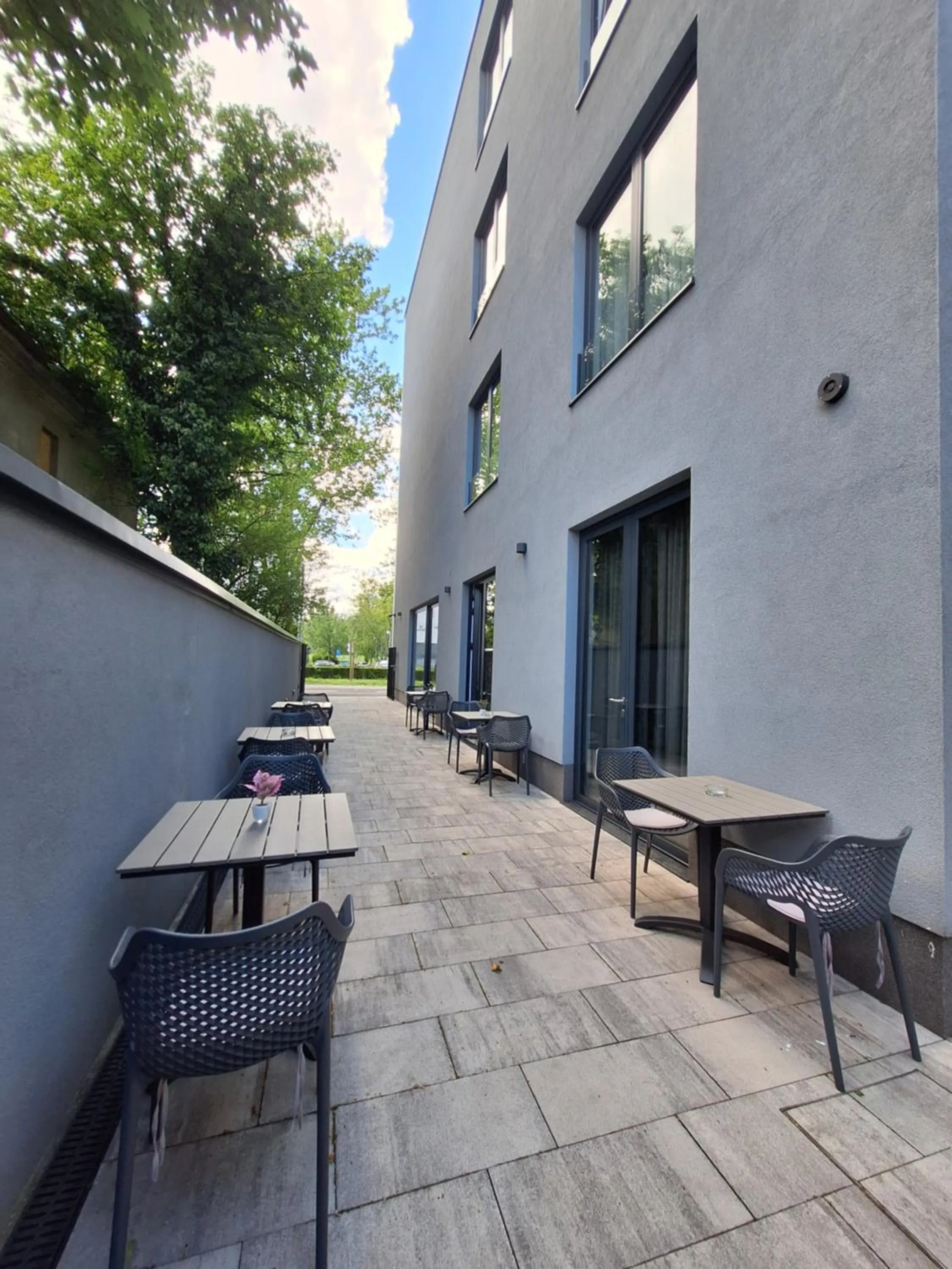 Property building in iNova