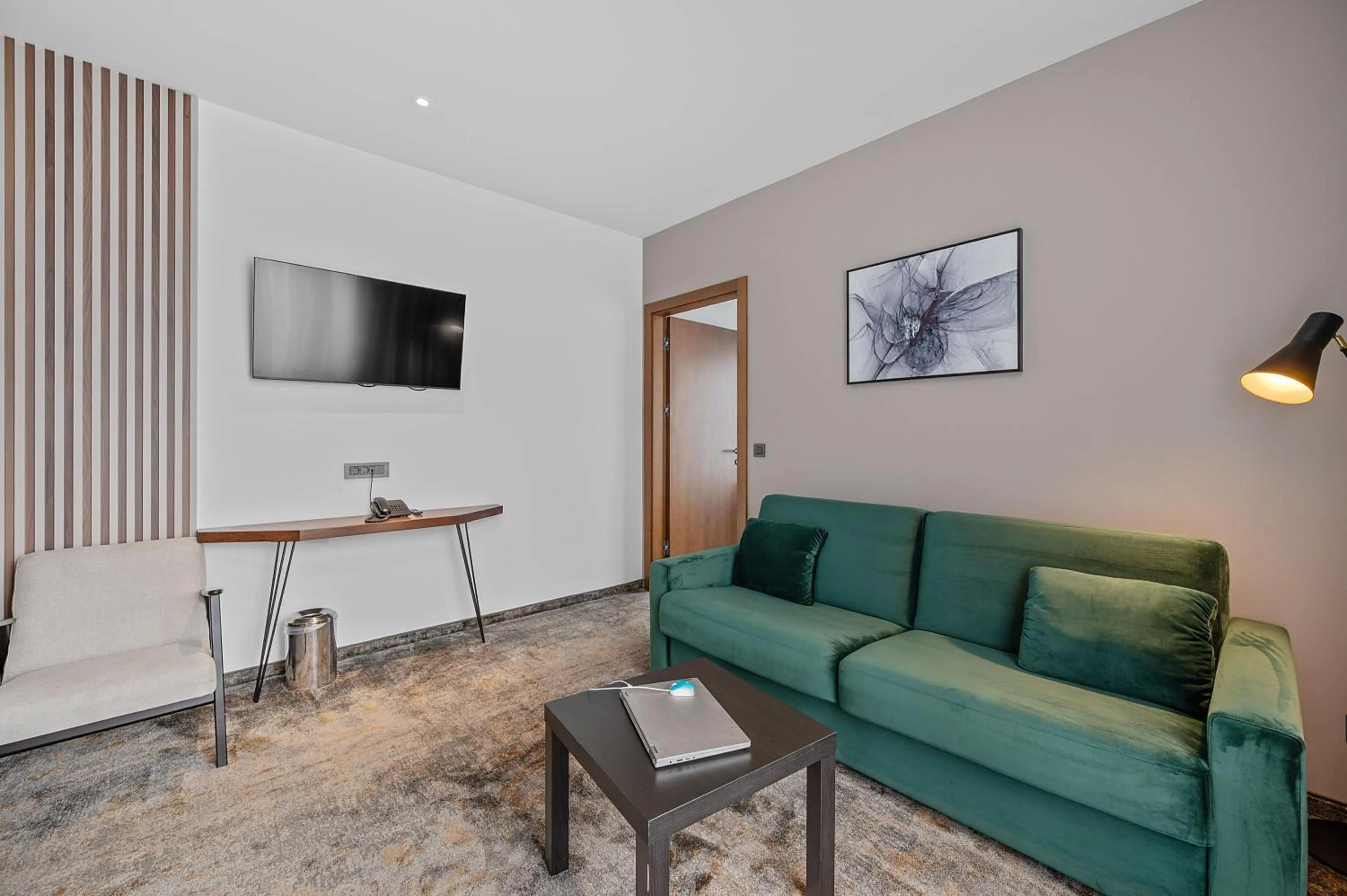 TV and multimedia in iNova