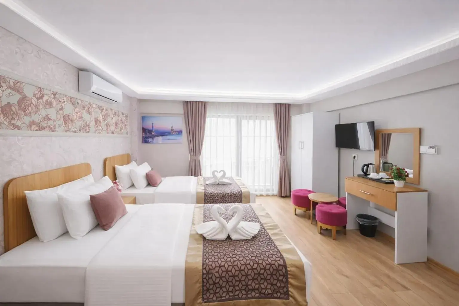 Standard Twin Room in Ria Suites Boutique Hotel Standard Twin Room in Ria Suites Boutique Hotel