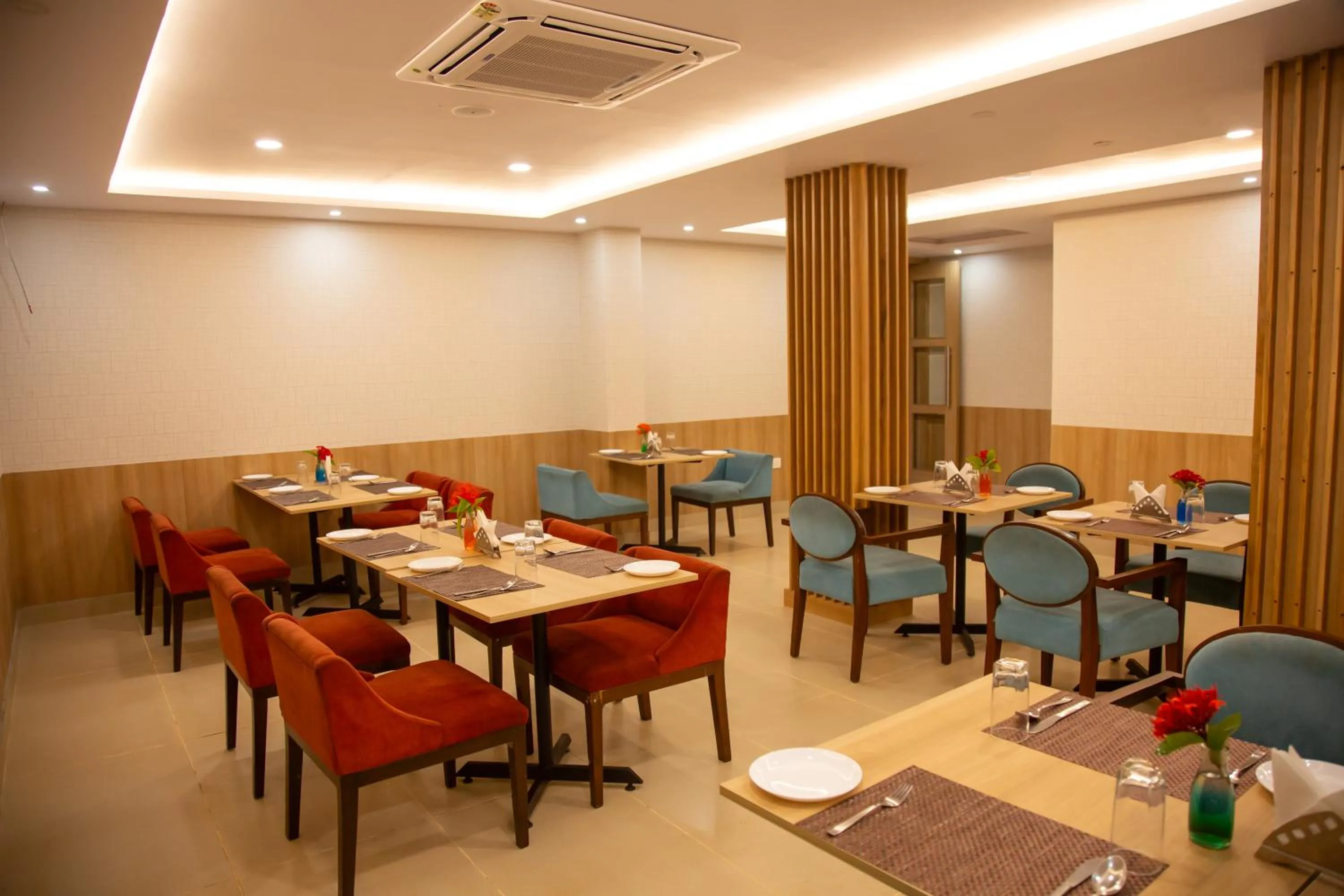 Restaurant/places to eat in Naveen Residency