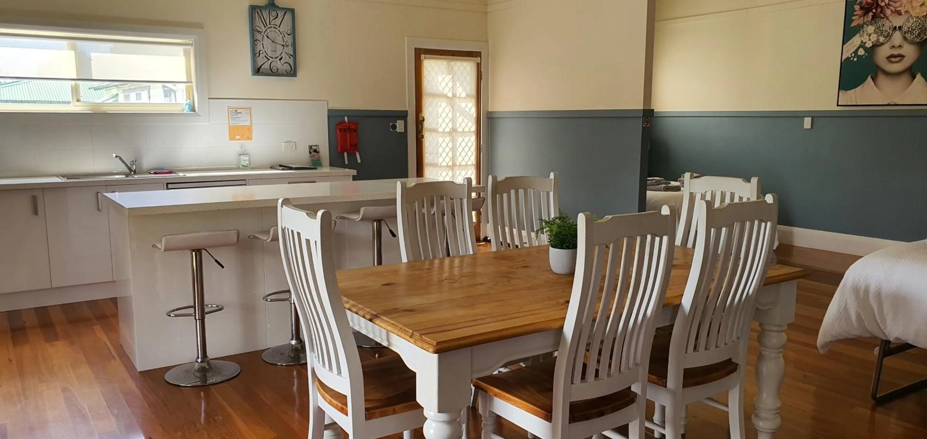 Dining area in Coppers Hill Private Accommodation