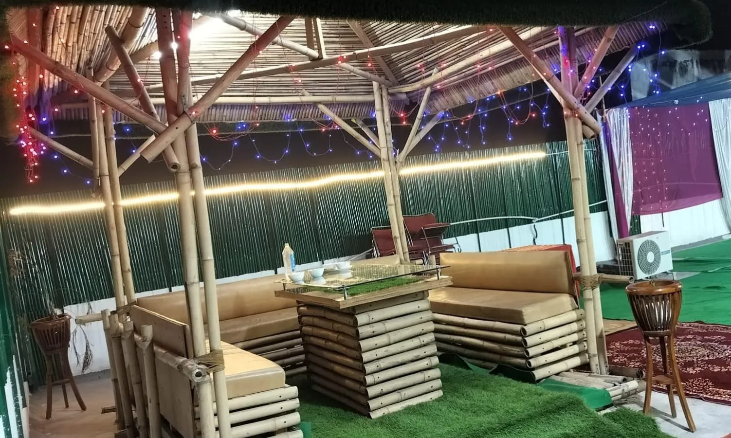 Seating area in VRINDAVAN GUEST HOUSE