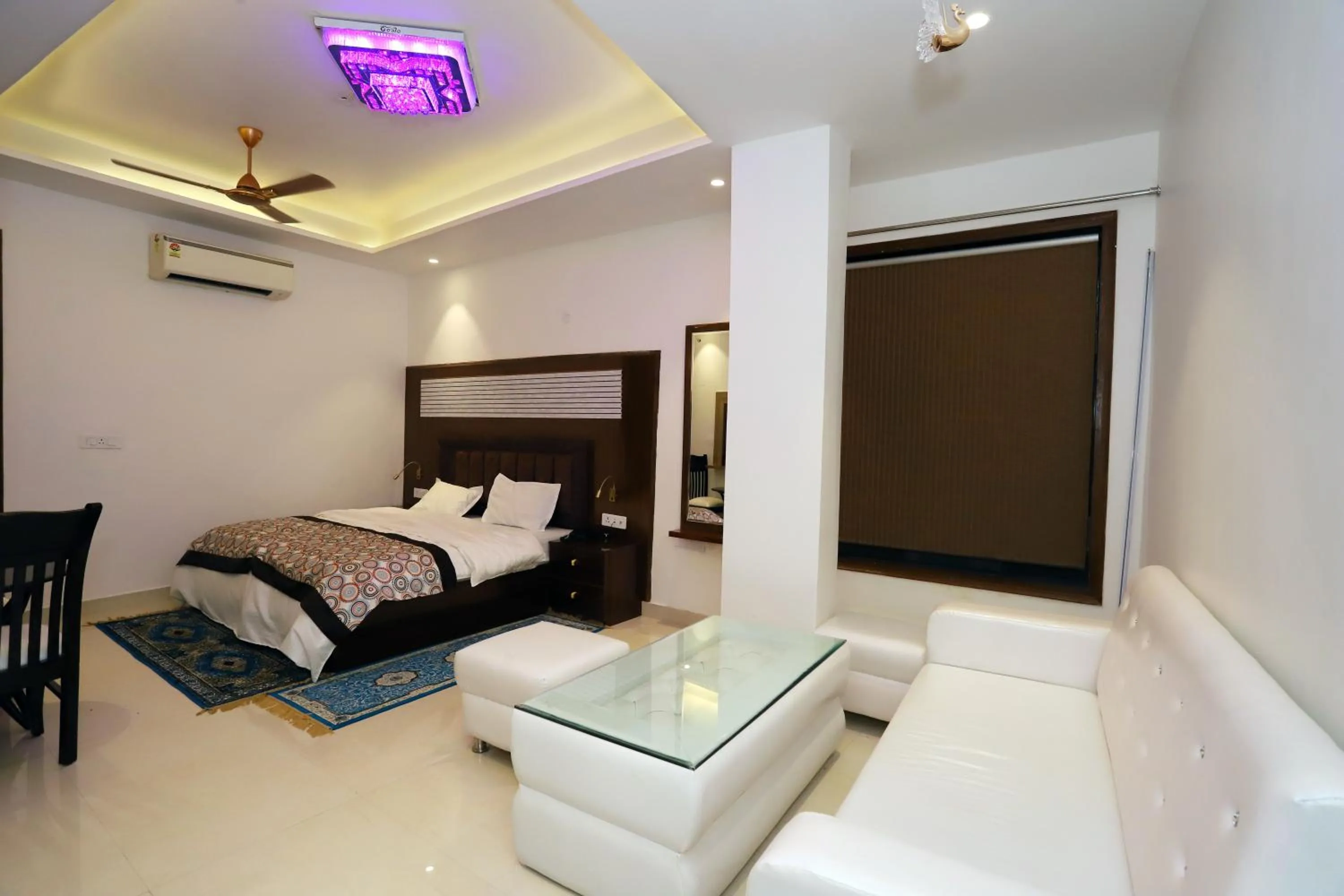 Bedroom, Bed in VRINDAVAN GUEST HOUSE