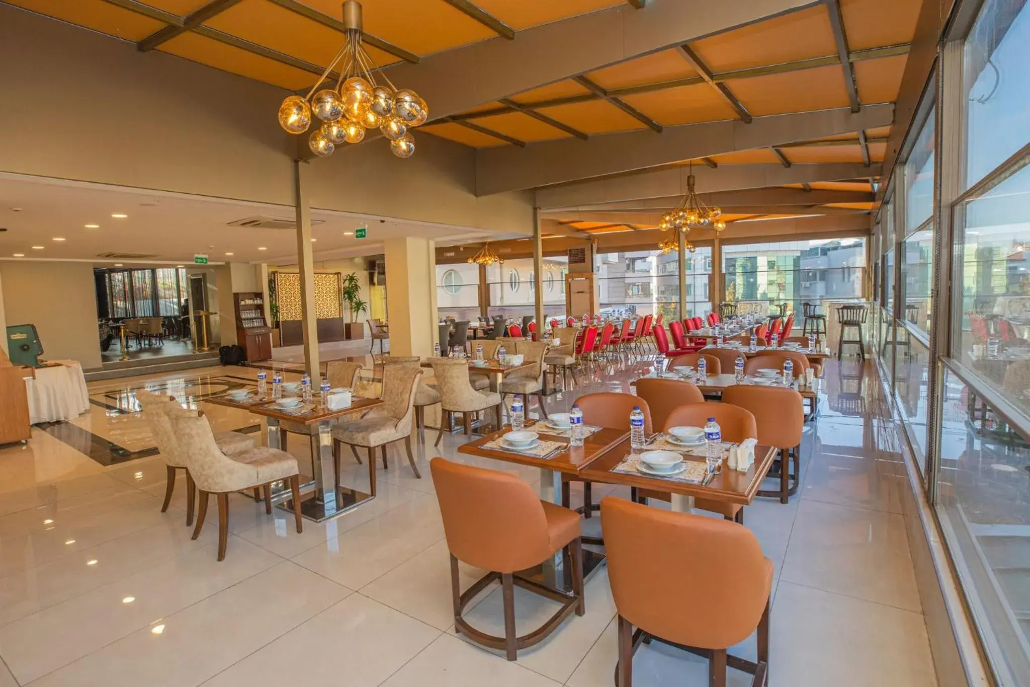 Restaurant/places to eat in Akman Premium Hotel Restaurant/places to eat in Akman Premium Hotel