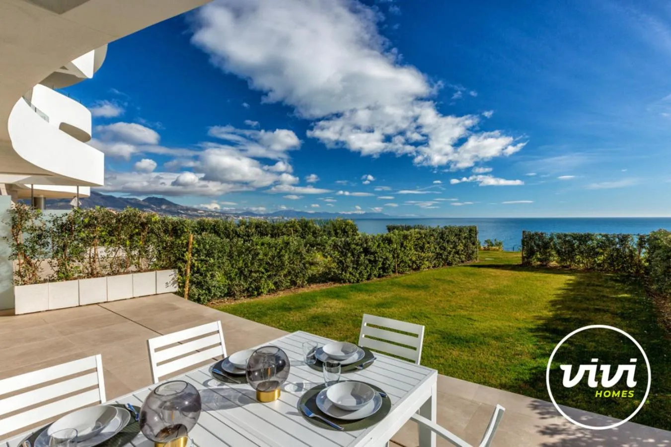 ViVi Homes - Blue View, Pool, Sauna, Gym & Sea View