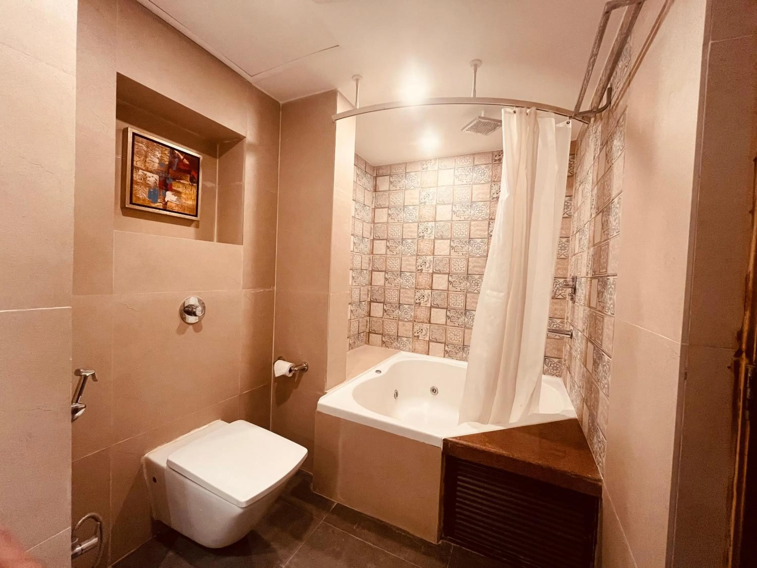 Bath in Hotel Senses