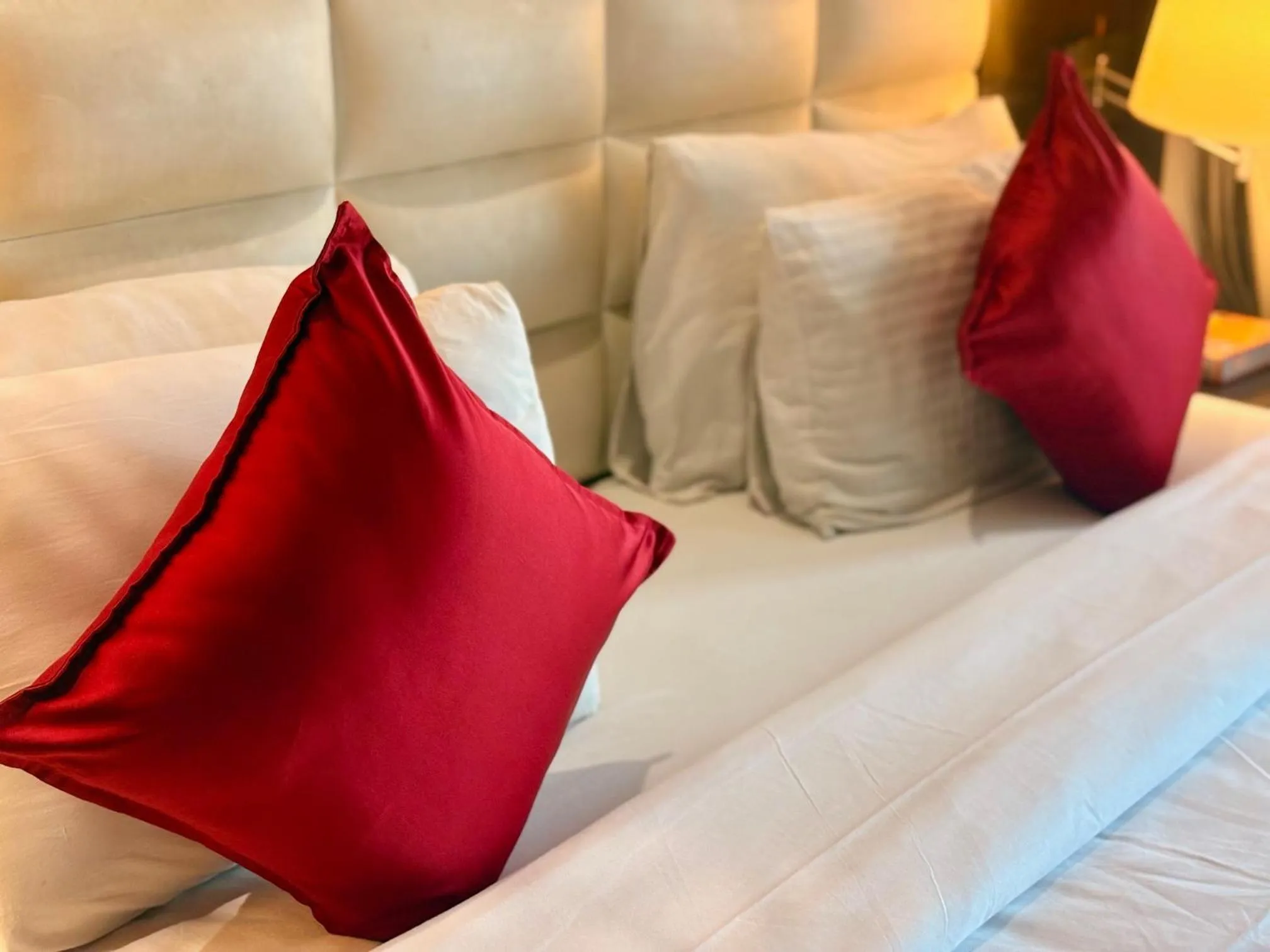 Bedroom, Bed in Hotel Senses