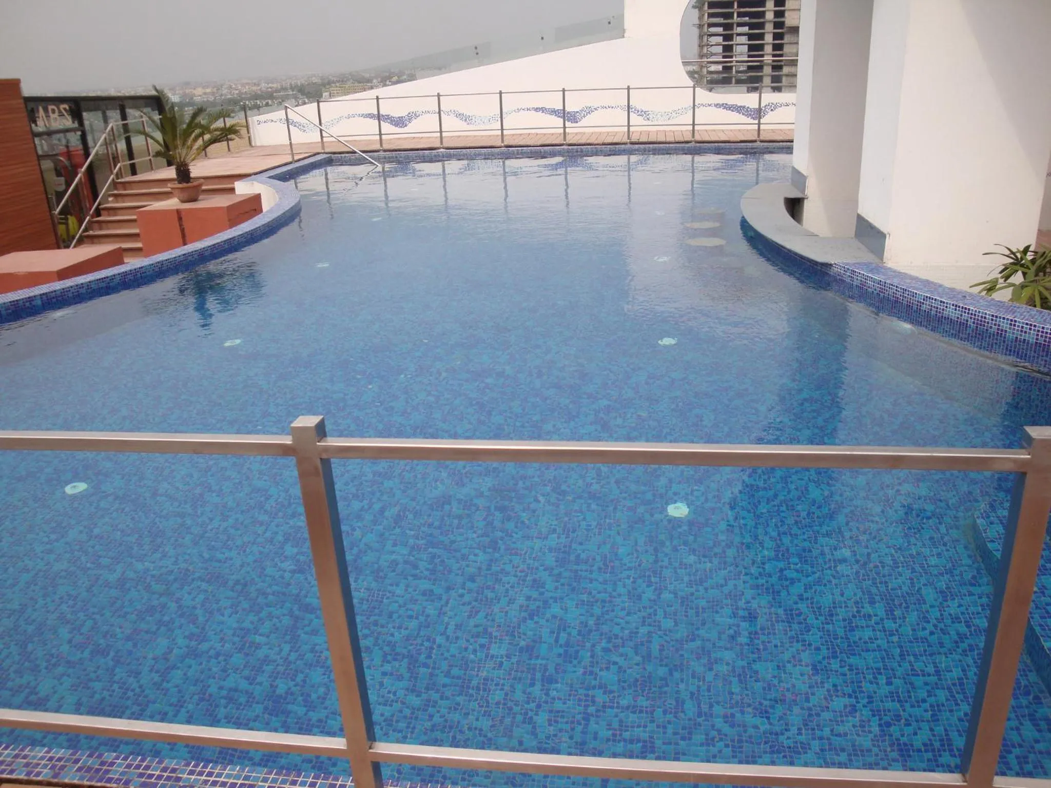Swimming pool in Hotel Senses