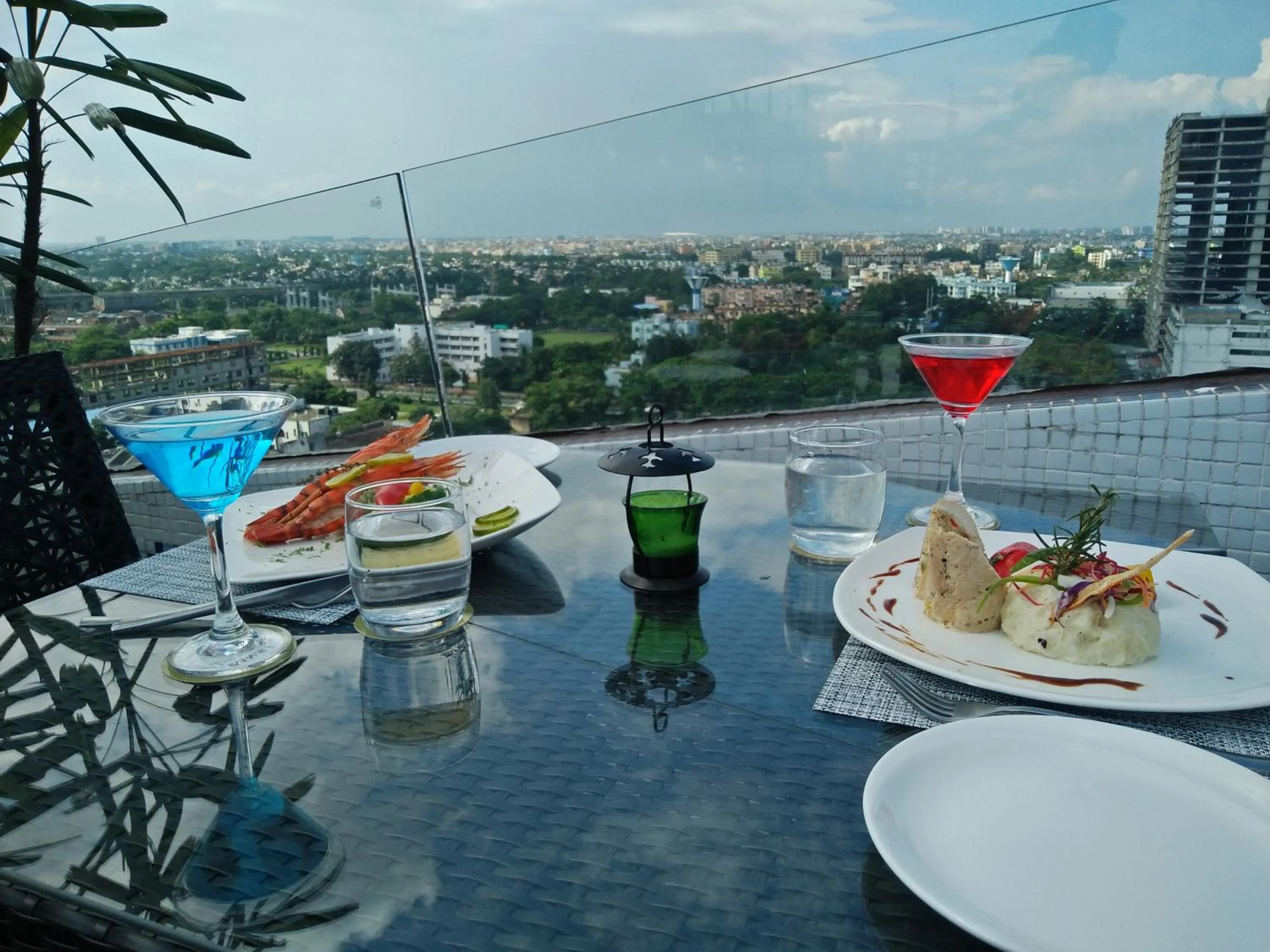 Restaurant/places to eat in Hotel Senses