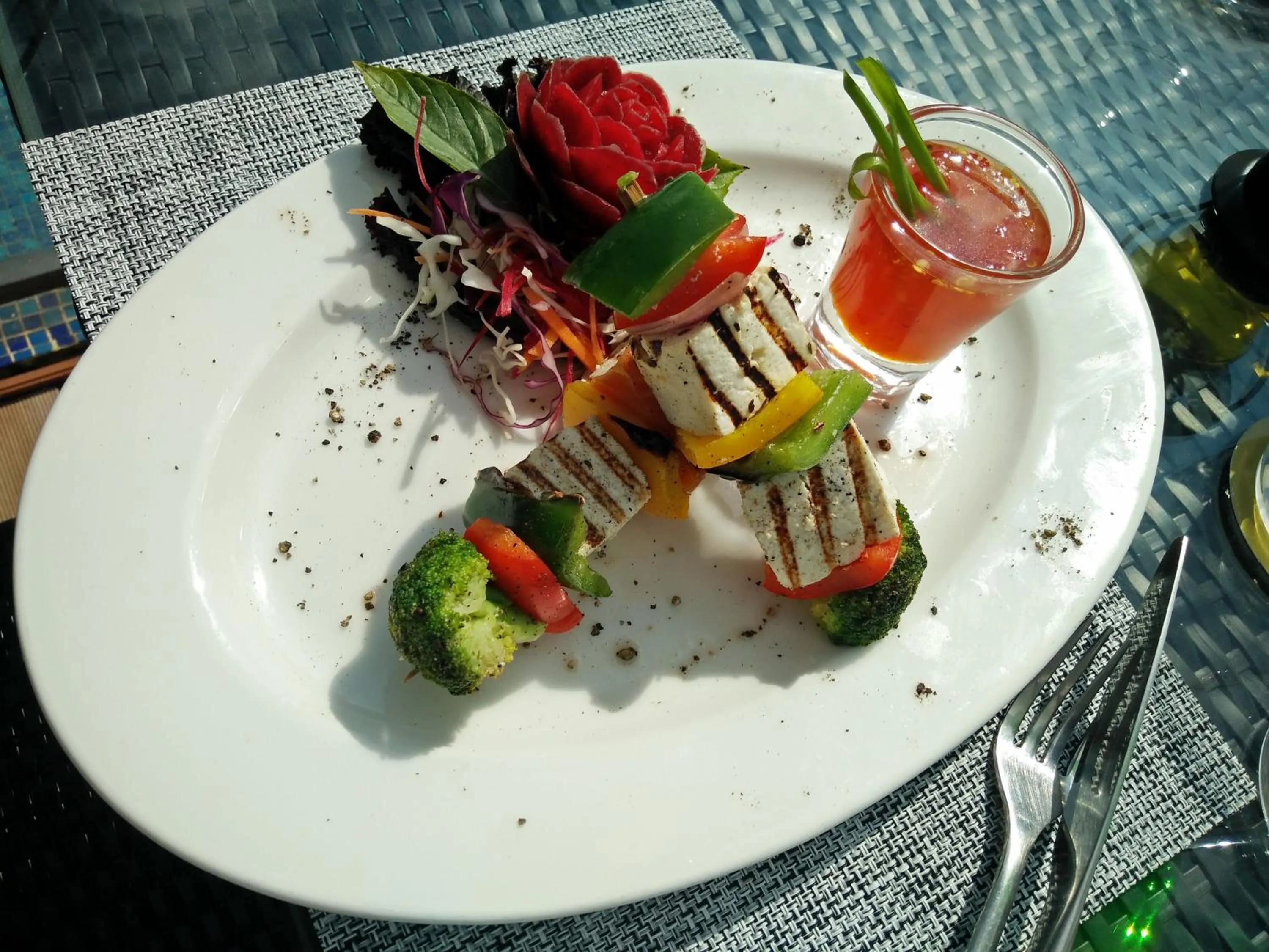 Restaurant/places to eat in Hotel Senses