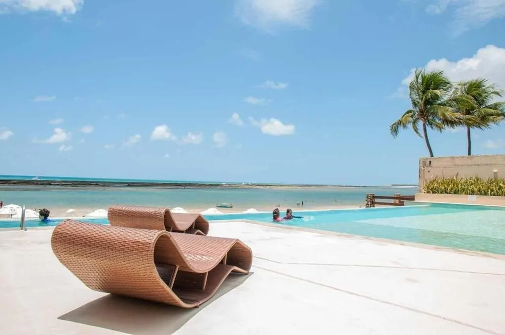 Pool view in Barra Bali - Pé na areia com Vista Mar