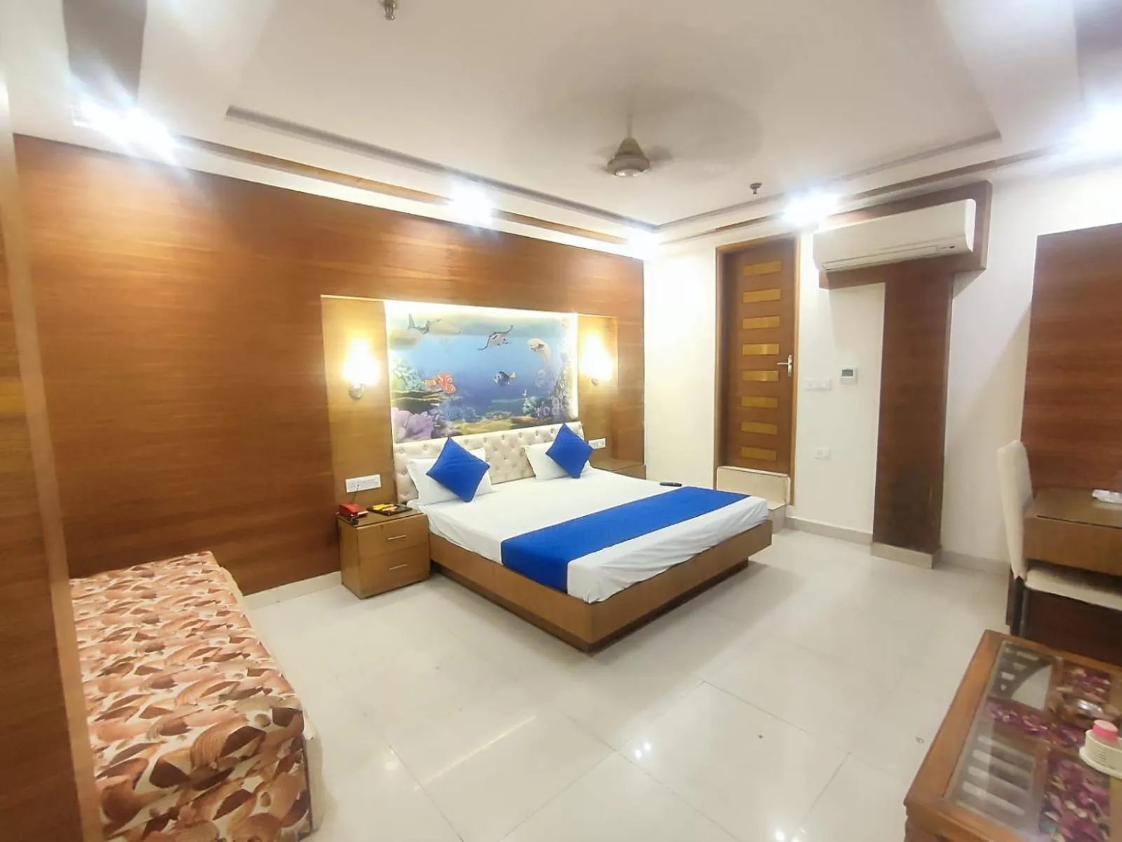 Property building, Bed in Hotel Jigyasa By Mayda Hospitality Pvt. Ltd.