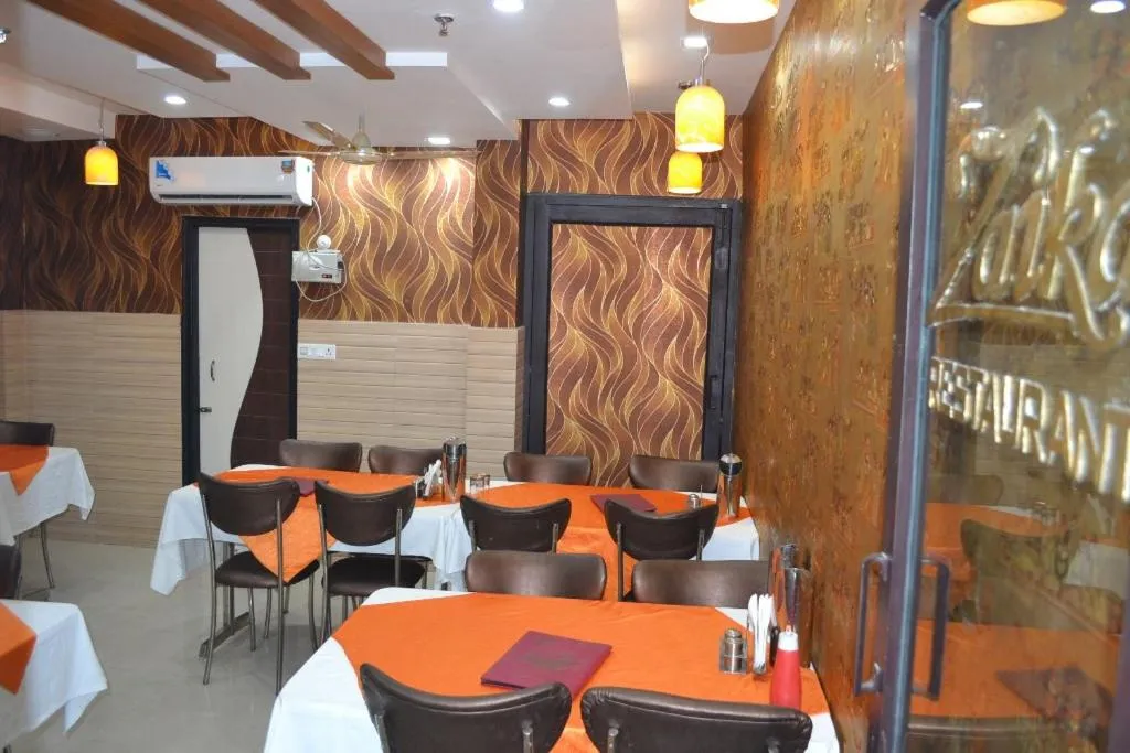 Restaurant/places to eat in Hotel Jigyasa By Mayda Hospitality Pvt. Ltd.
