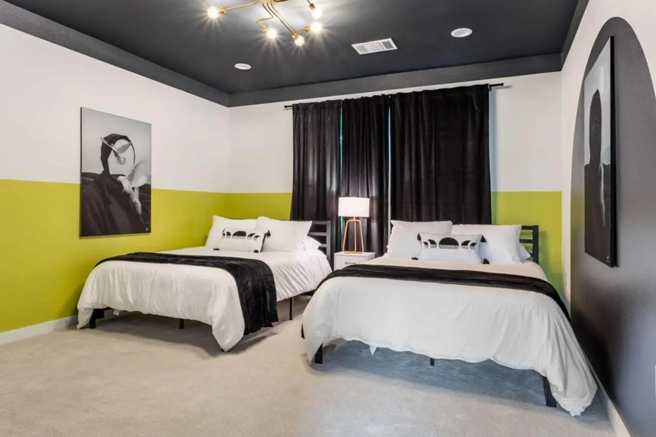 Bed in Massive 10BR Compound - 6 Min to Downtown Austin