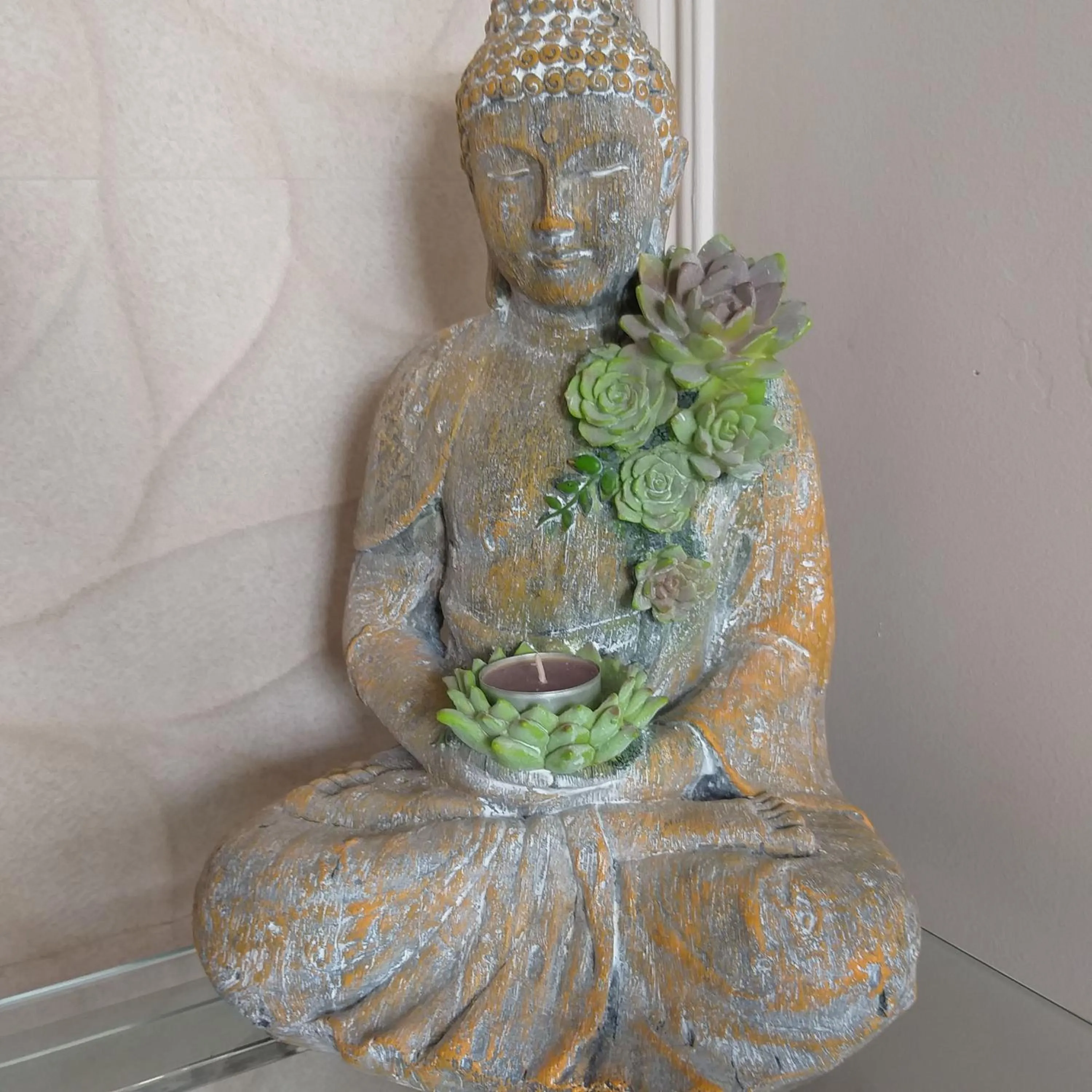 Decorative detail in SCHUMANN'S RESORT & PARK