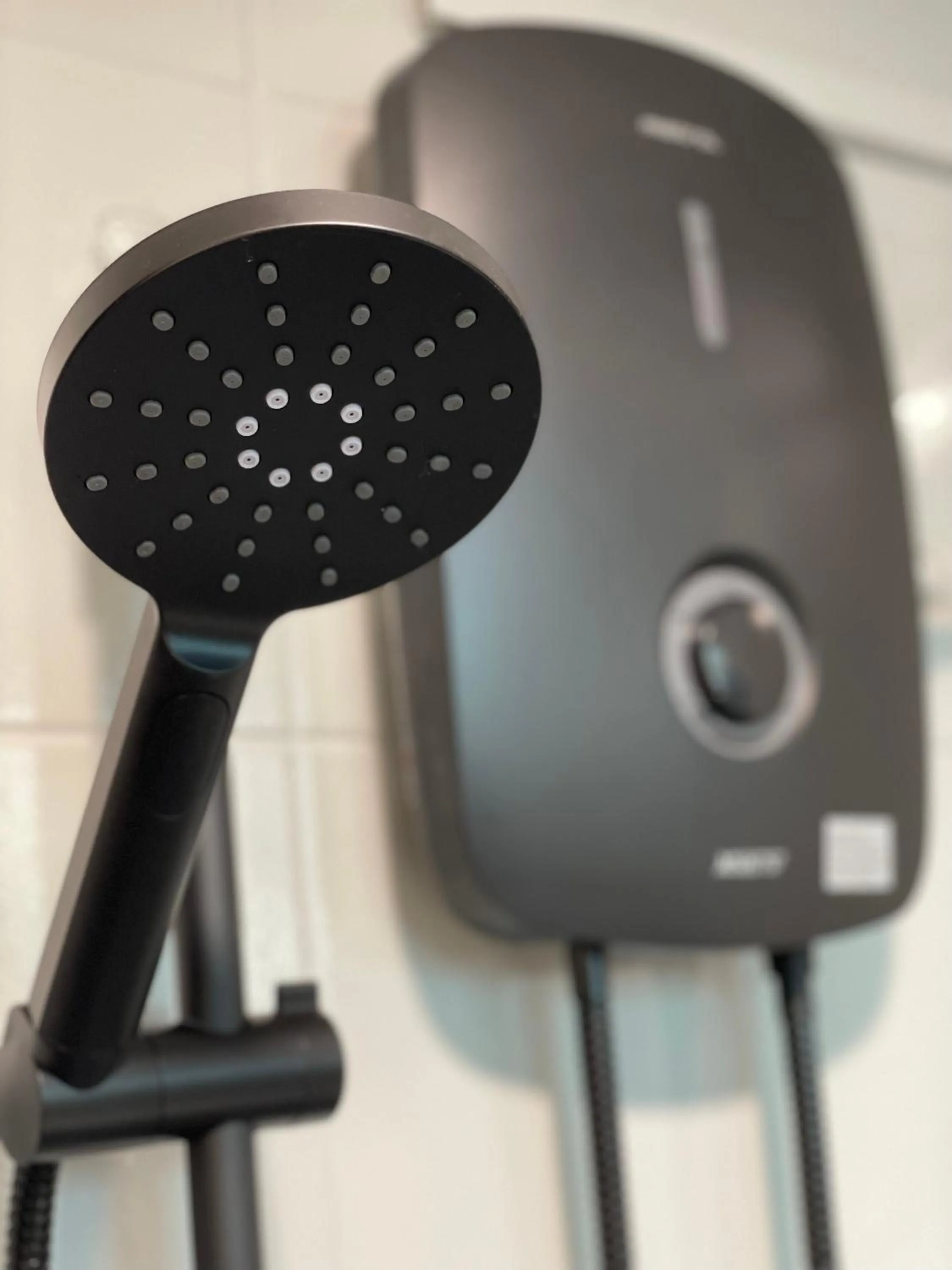 Shower in D'Nova Hotel Kallang