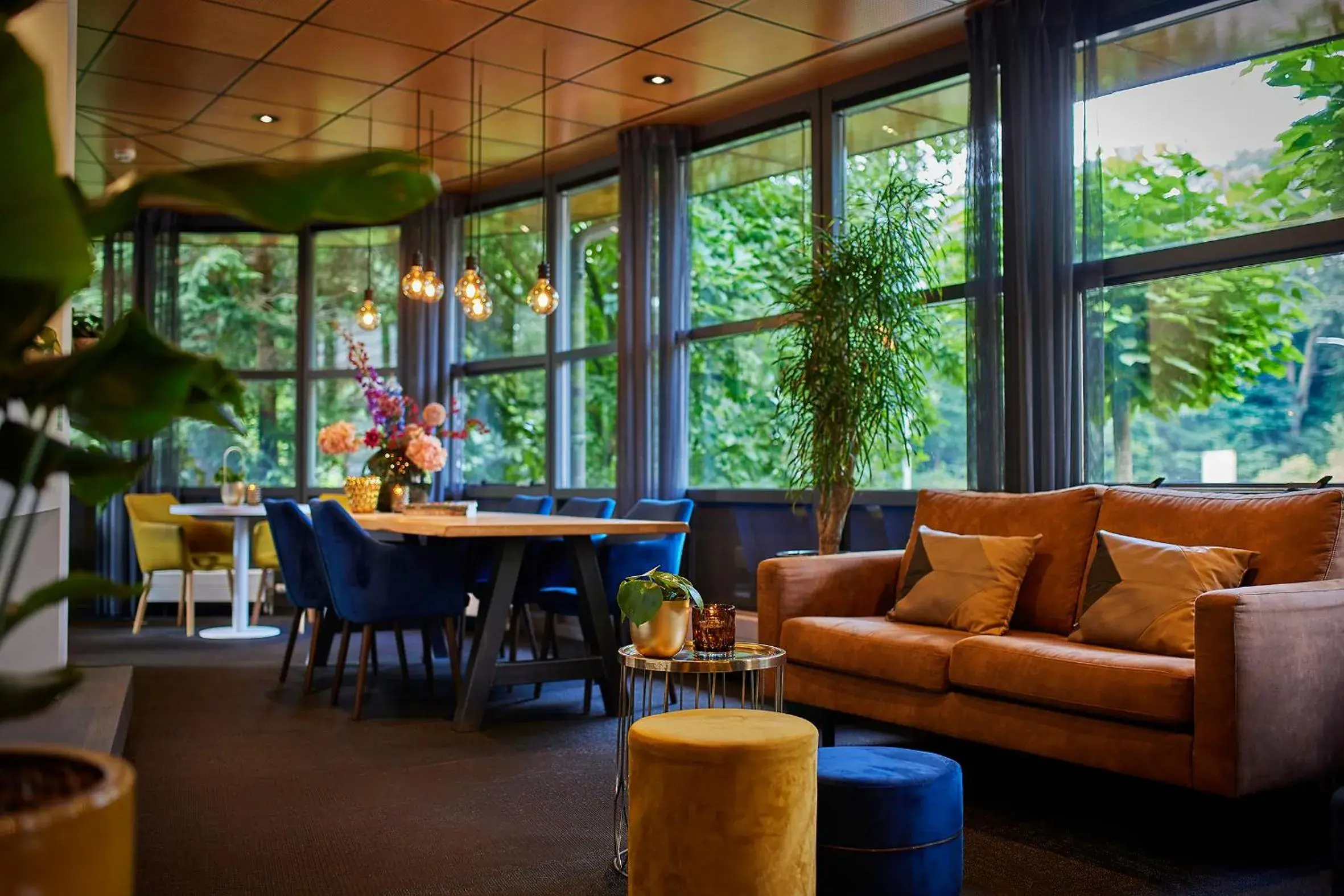 Property building in Auberge Du Bonheur Property building in Auberge Du Bonheur