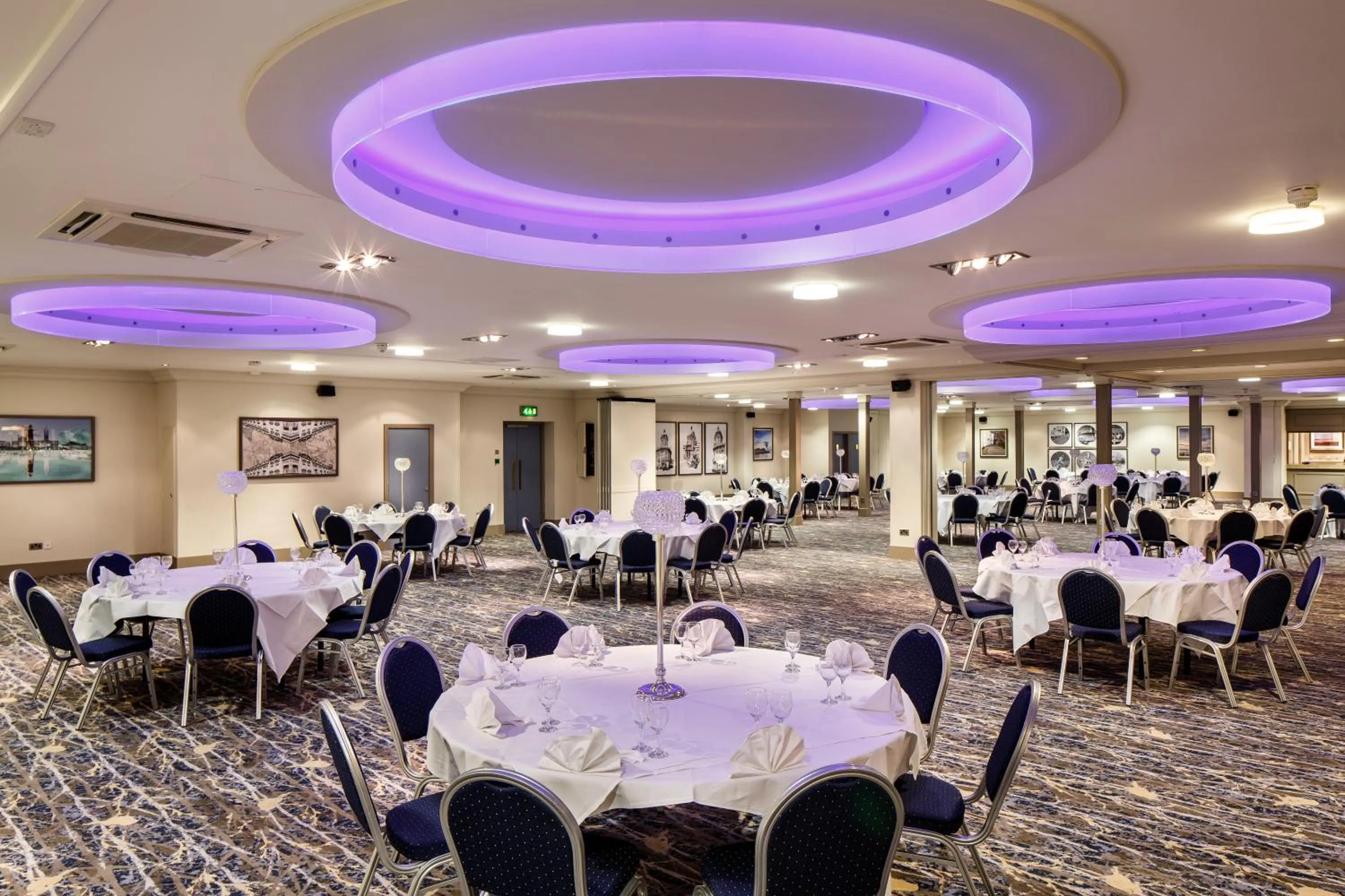 Meeting/conference room in Mercure Hull Grange Park Hotel