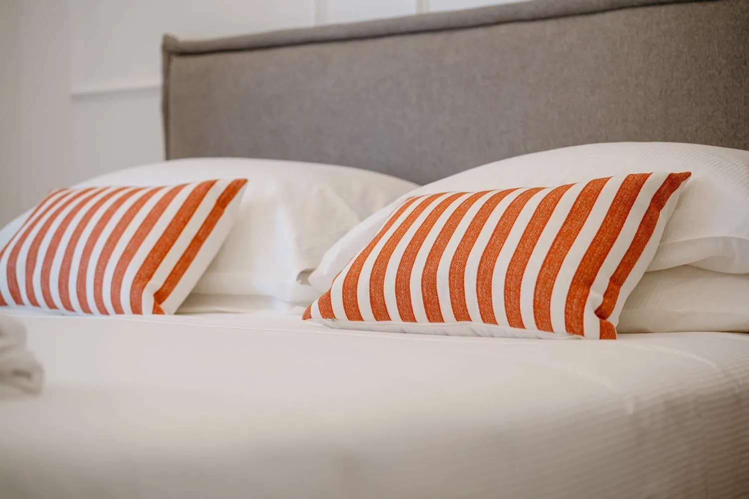 Other, Bed in Be Your Home - Riviera Suites