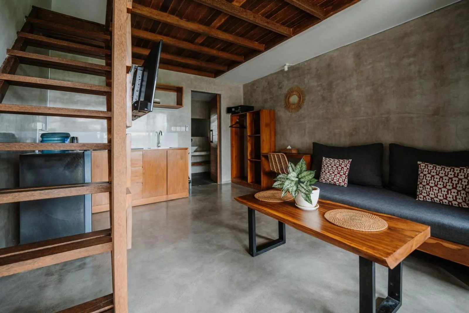 Kitchen or kitchenette in Sammy's Canggu