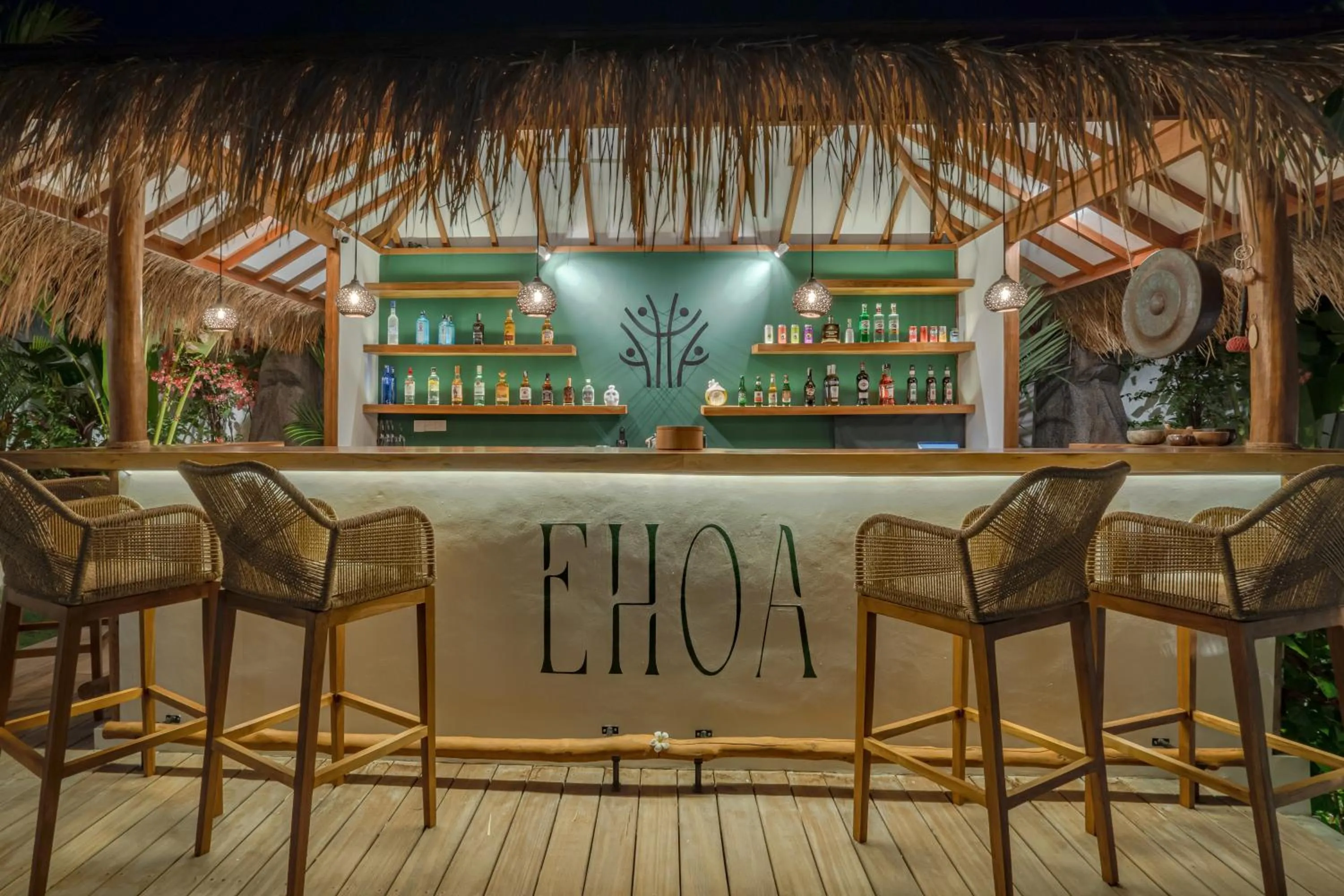 Lounge or bar in EHOA NYANYI BEACH Boutique Hotel - In front of entrance to NUANU