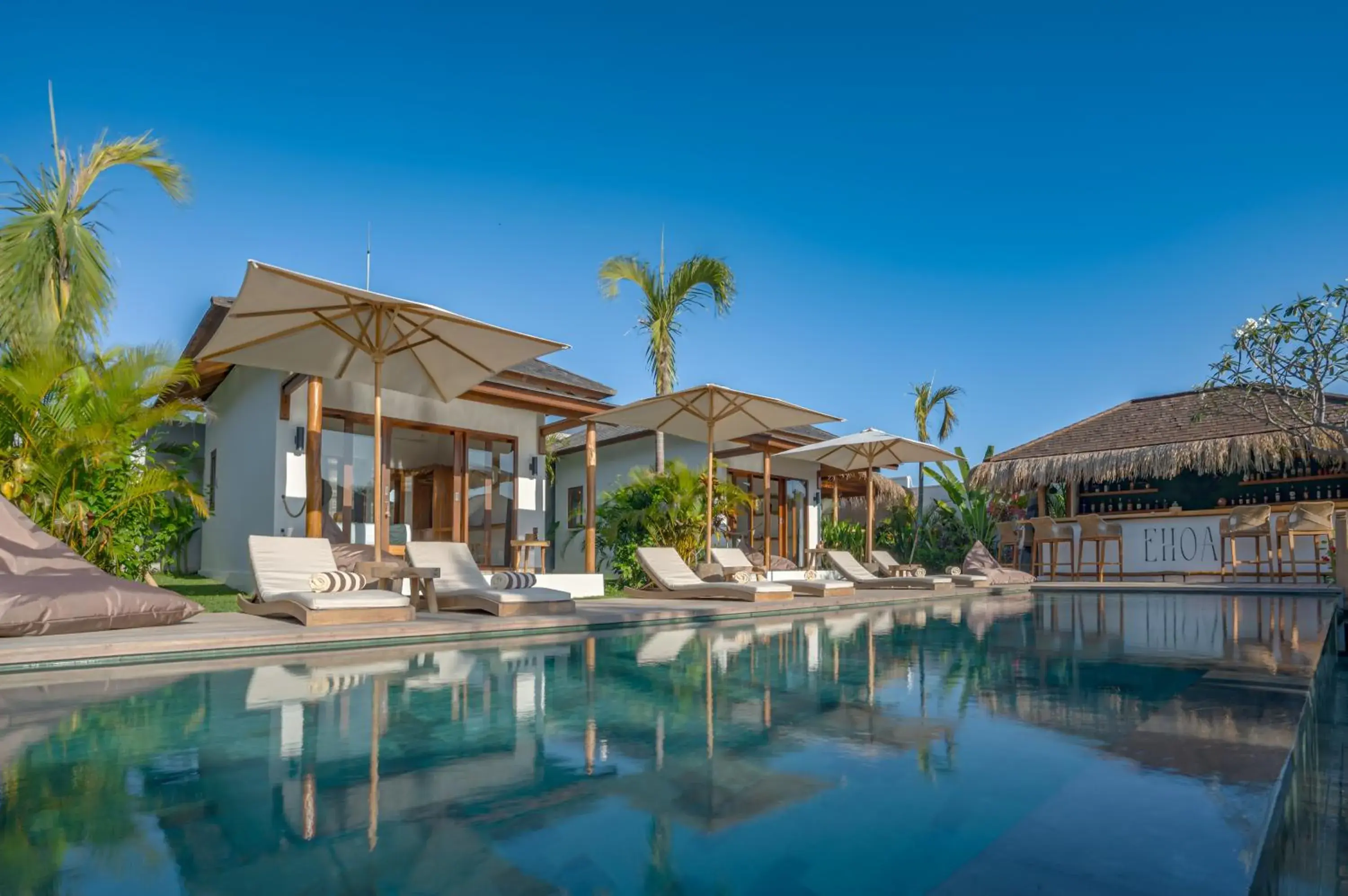 Pool view in EHOA NYANYI BEACH Boutique Hotel - In front of entrance to NUANU Pool view in EHOA NYANYI BEACH Boutique Hotel - In front of entrance to NUANU