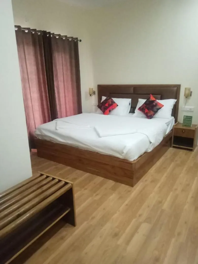 Bedroom, Bed in Green View Guest House