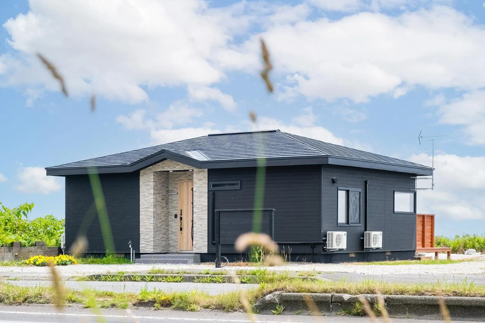 Facade/entrance in The OCEAN VISTA