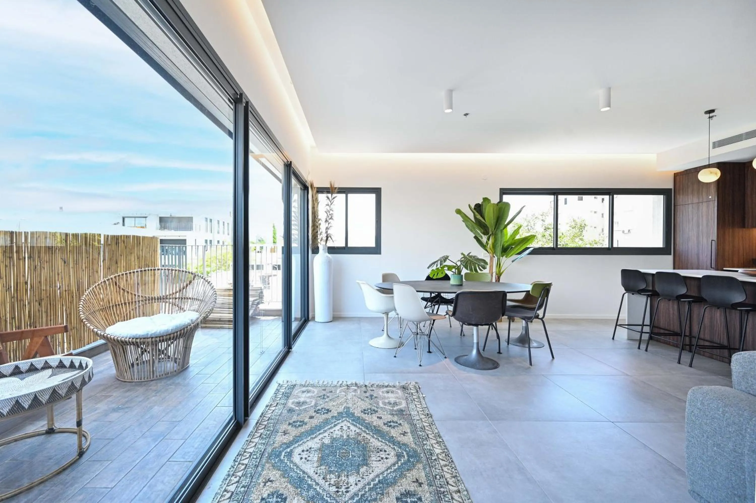 Modern 3BR retreat in the Old North by HolyGuest