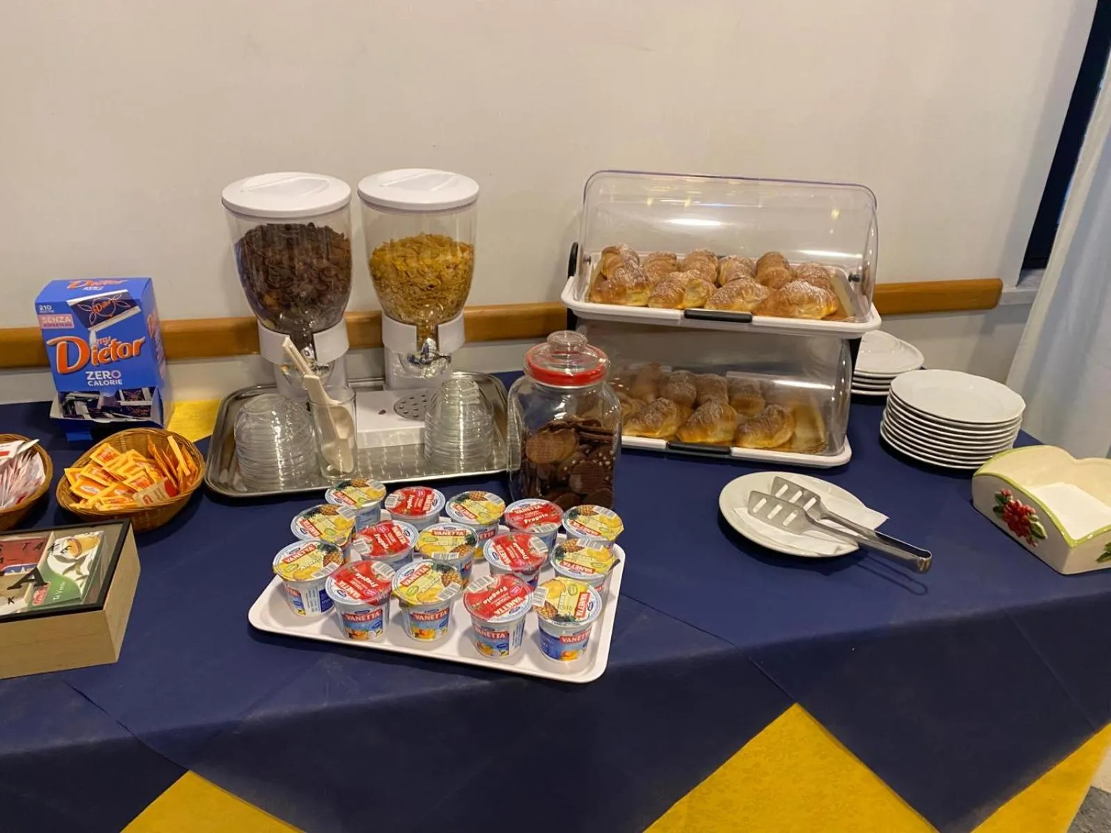 Breakfast in Hotel Ferrara