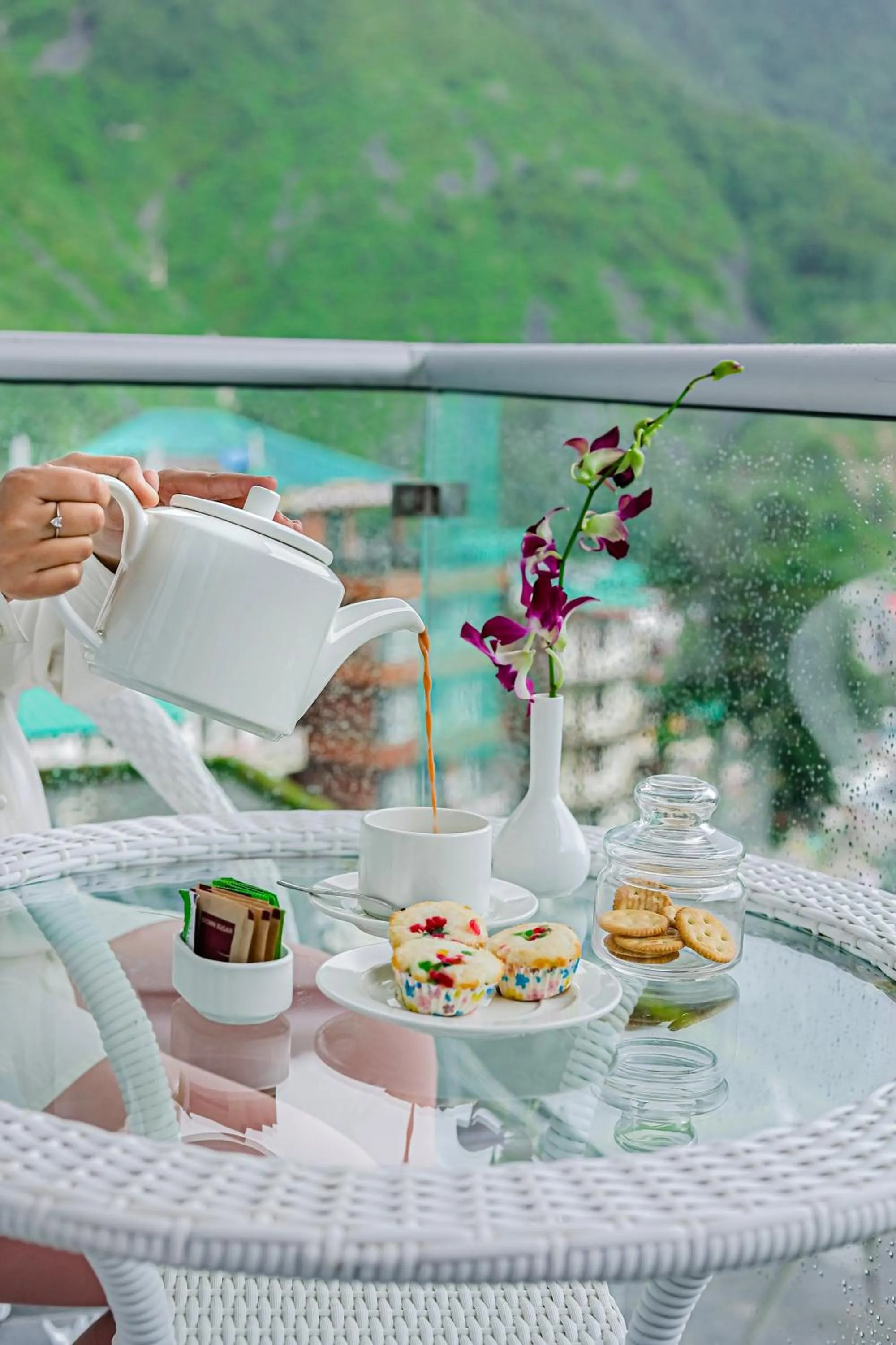 Coffee/tea facilities in Regenta Inn Luxinna Heights Mcleodganj