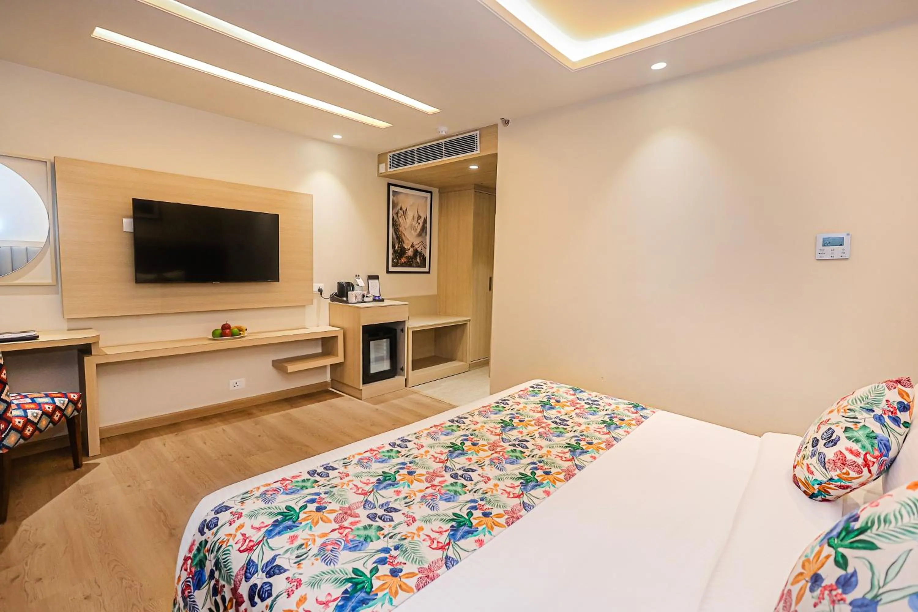 Photo of the whole room, Bed in Regenta Inn Luxinna Heights Mcleodganj