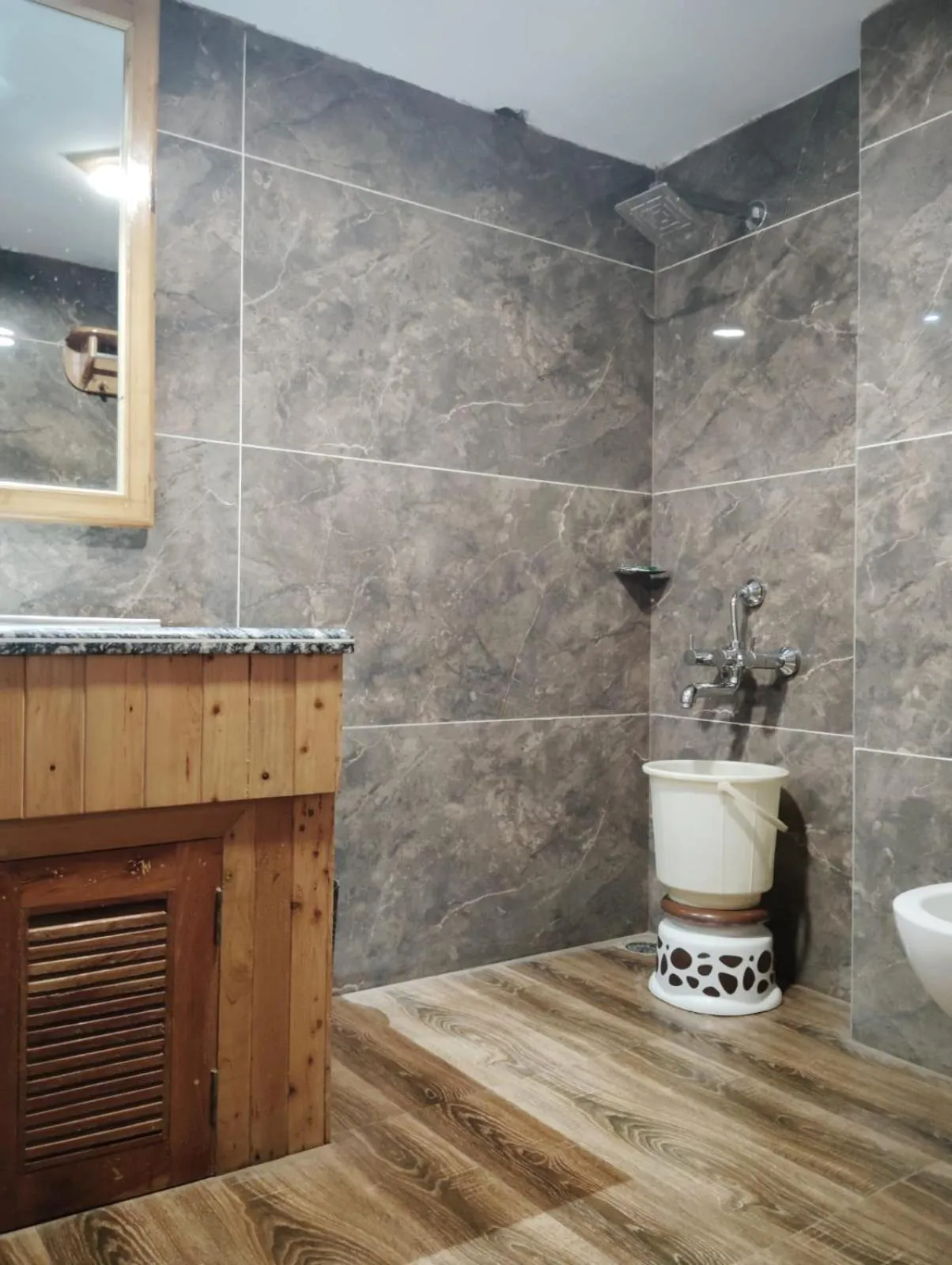 Bathroom in Hotel CM Palace - Pure Vegetarian