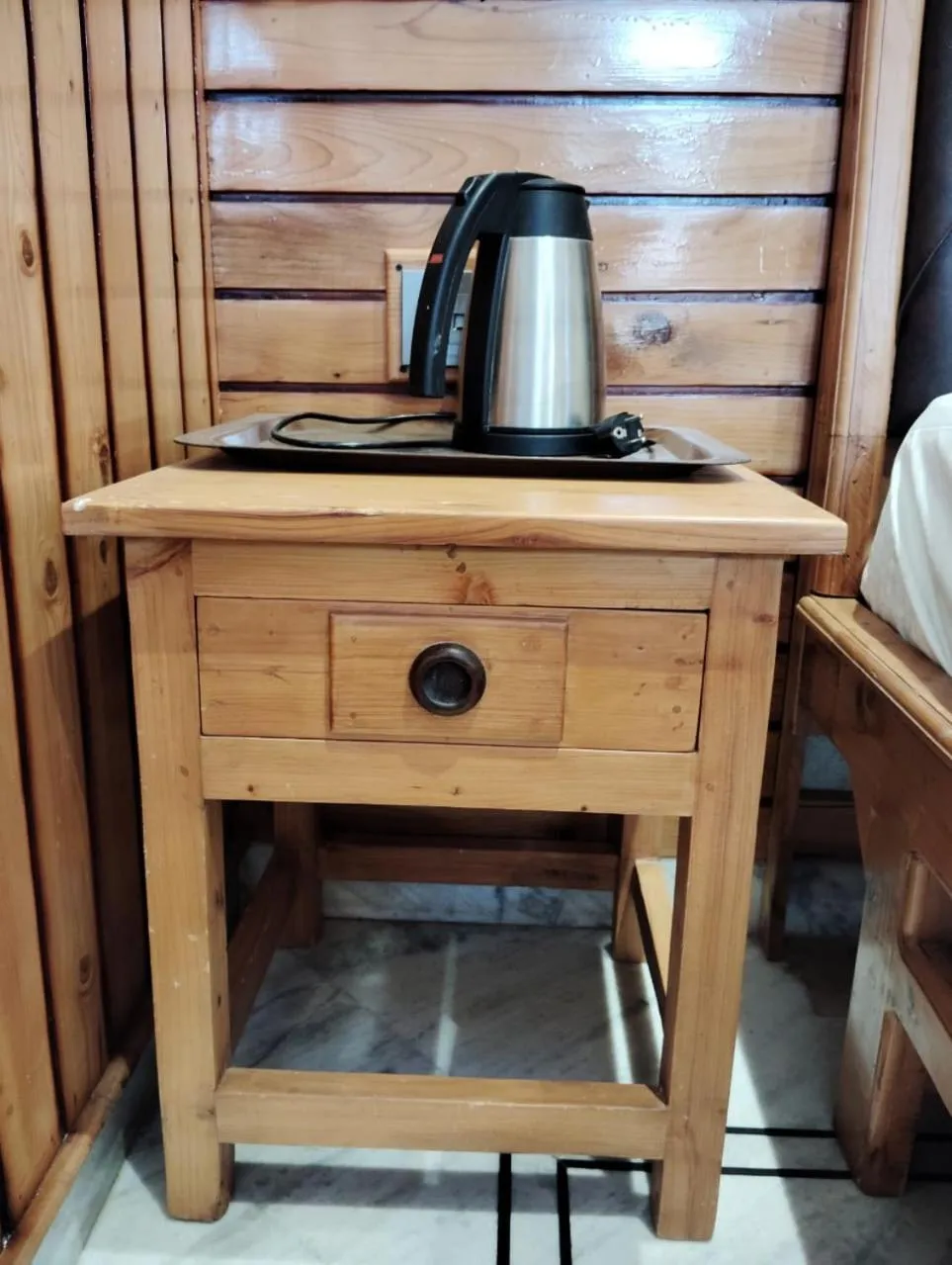 Coffee/tea facilities in Hotel CM Palace - Pure Vegetarian