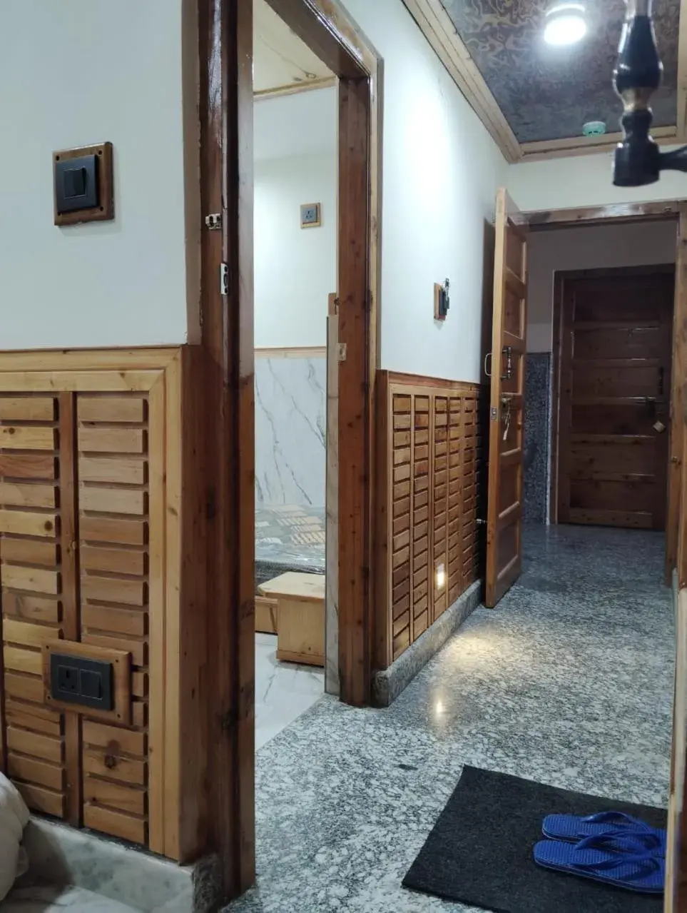 Facade/entrance in Hotel CM Palace - Pure Vegetarian Facade/entrance in Hotel CM Palace - Pure Vegetarian