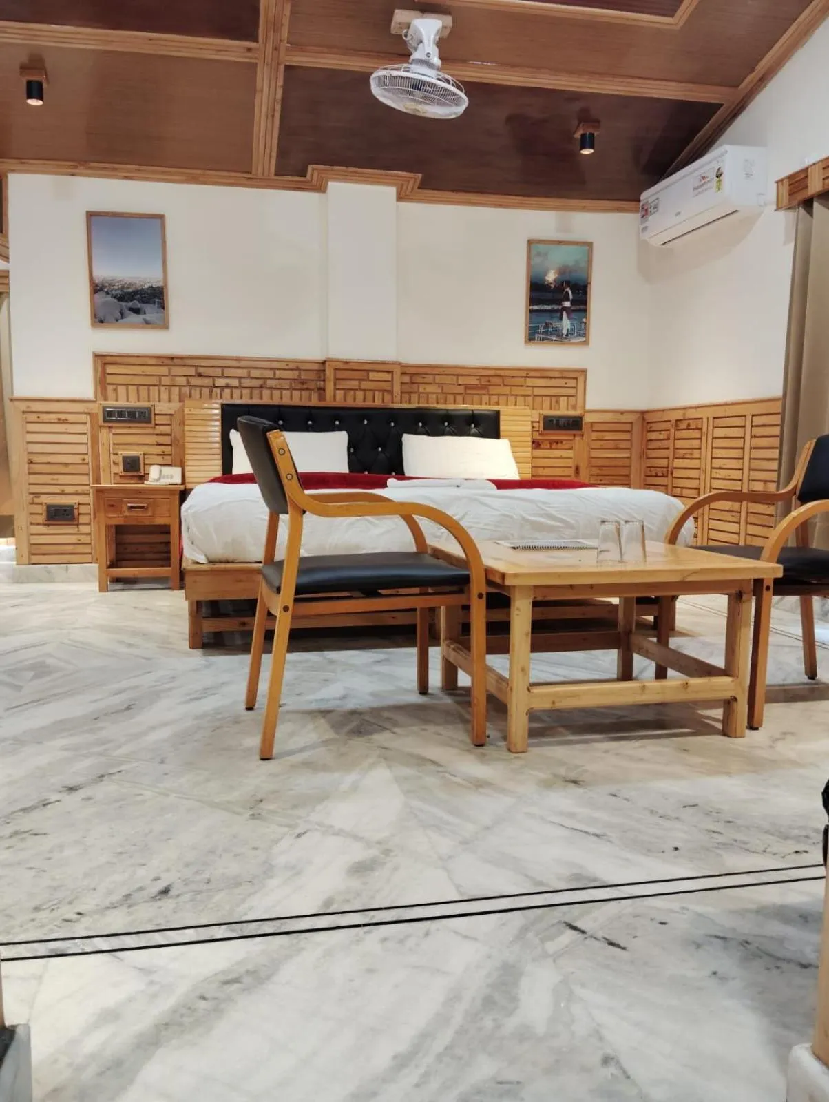 Bedroom, Bed in Hotel CM Palace - Pure Vegetarian