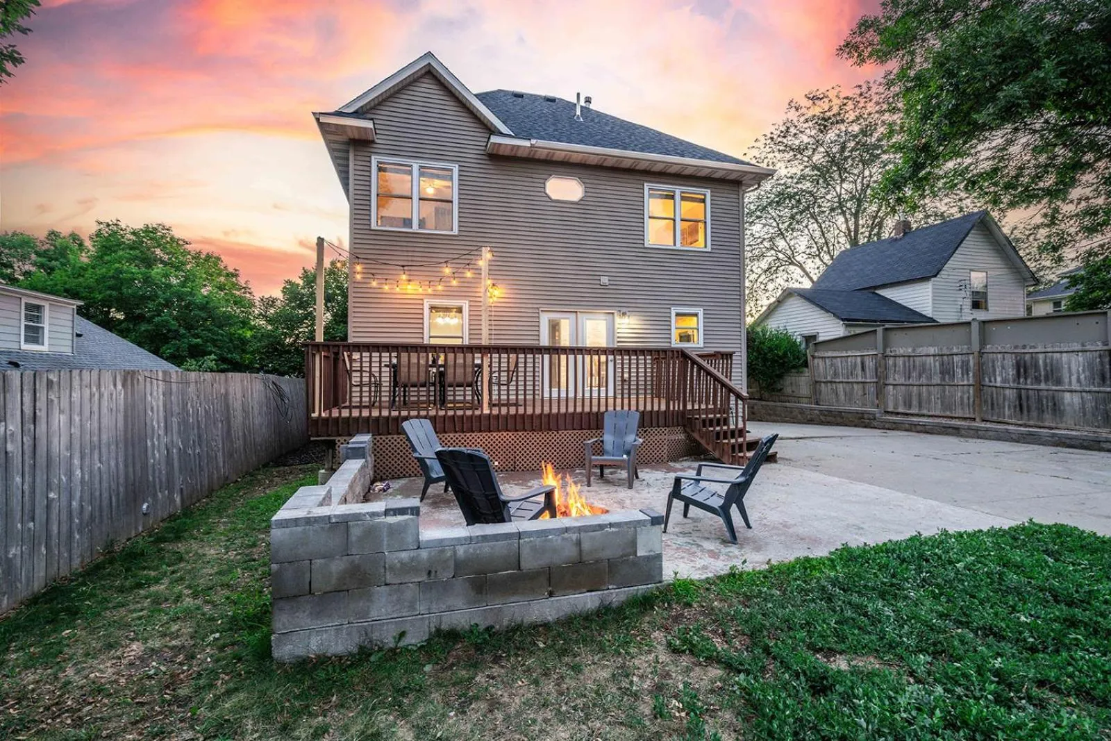 Property building in Grand Palace